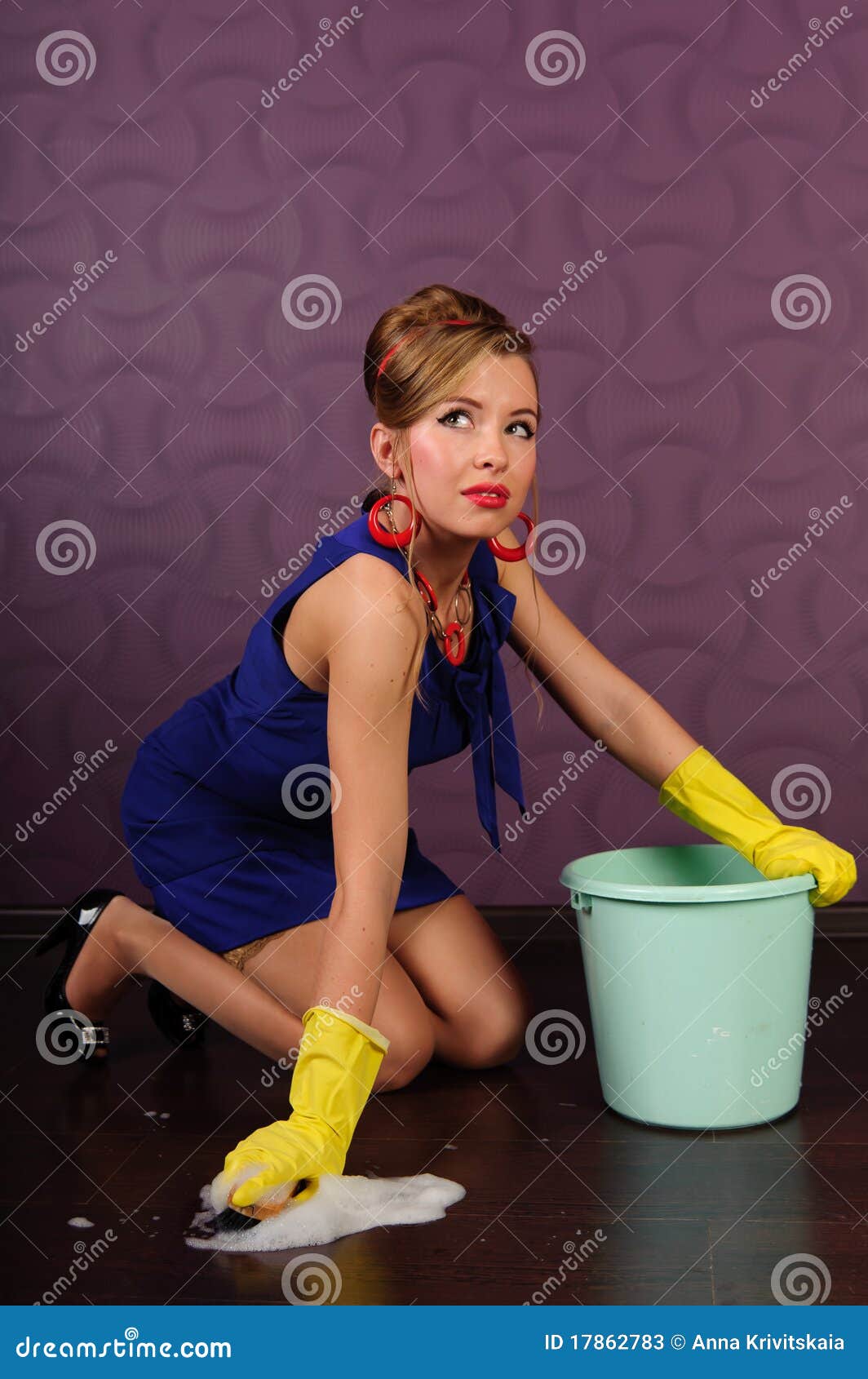 Housewife Is Cleaning The Floor Stock Image - Image of foam, colorful