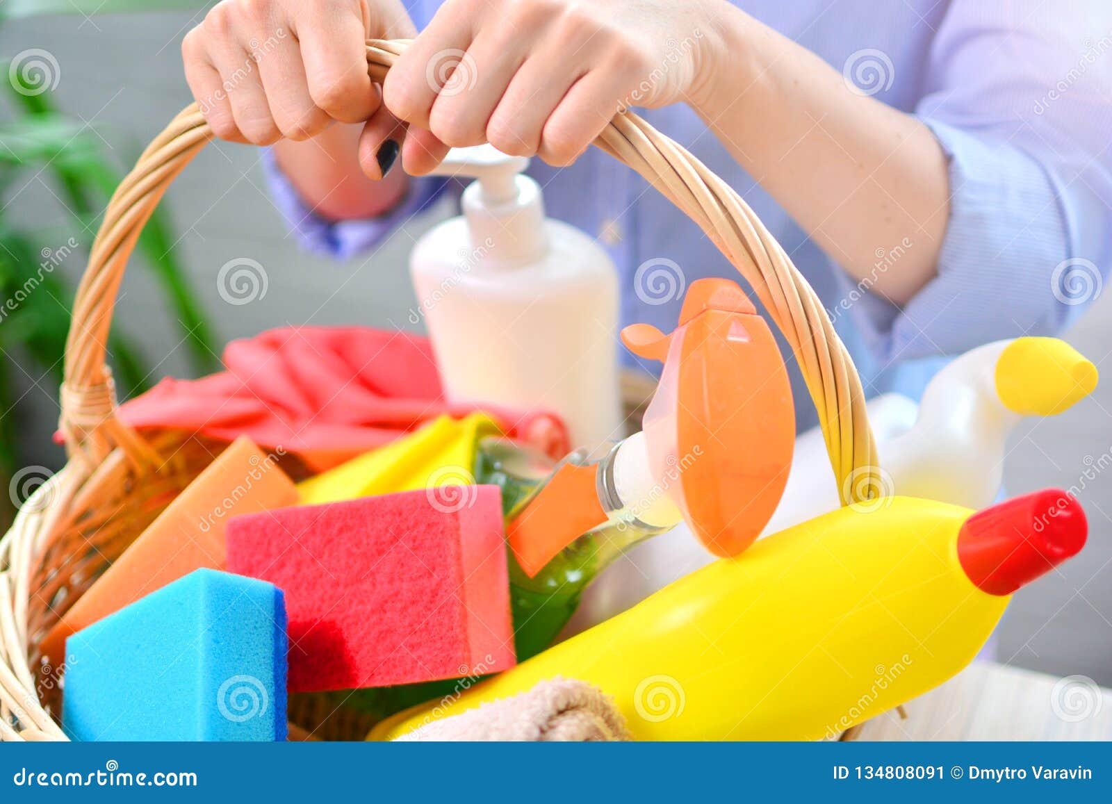 2,277 Crazy Cleaning Stock Photos - Free & Royalty-Free Stock Photos from  Dreamstime