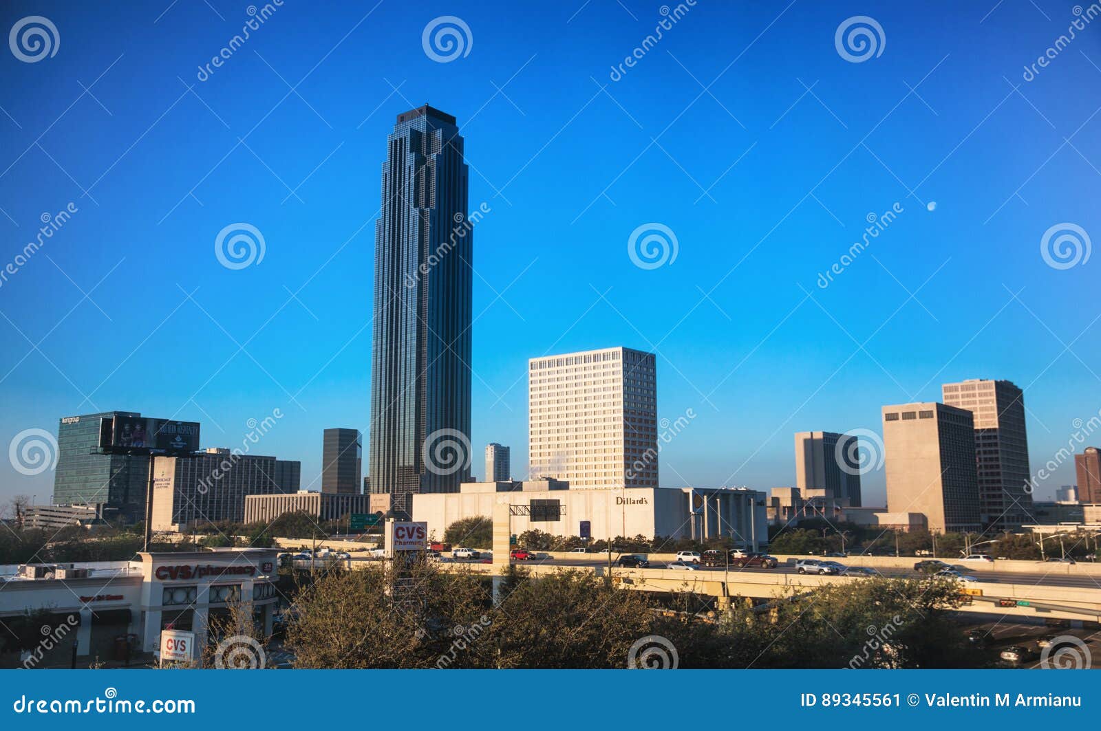 Houston Galleria editorial photo. Image of skyscraper - 89345561