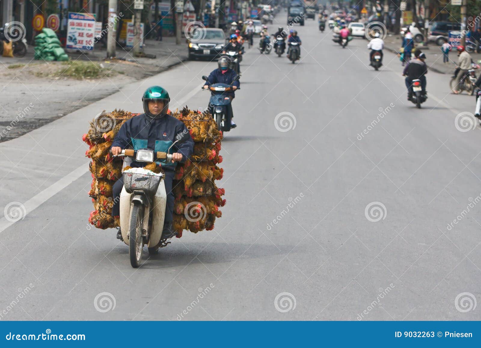 How to cross the road in Hanoi