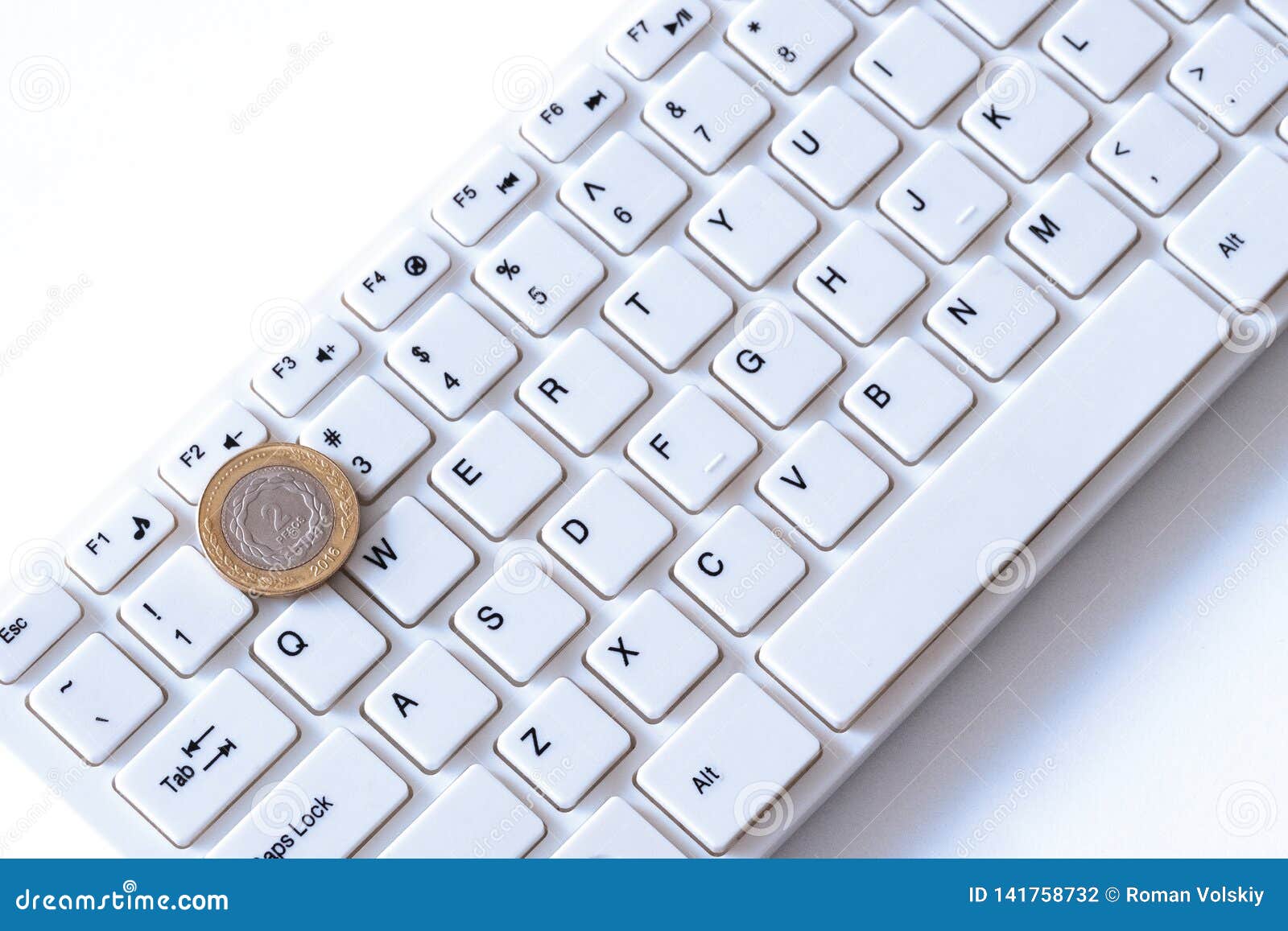 how-much-do-programmers-in-argentina-earn-or-a-peso-coin-lies-on-the