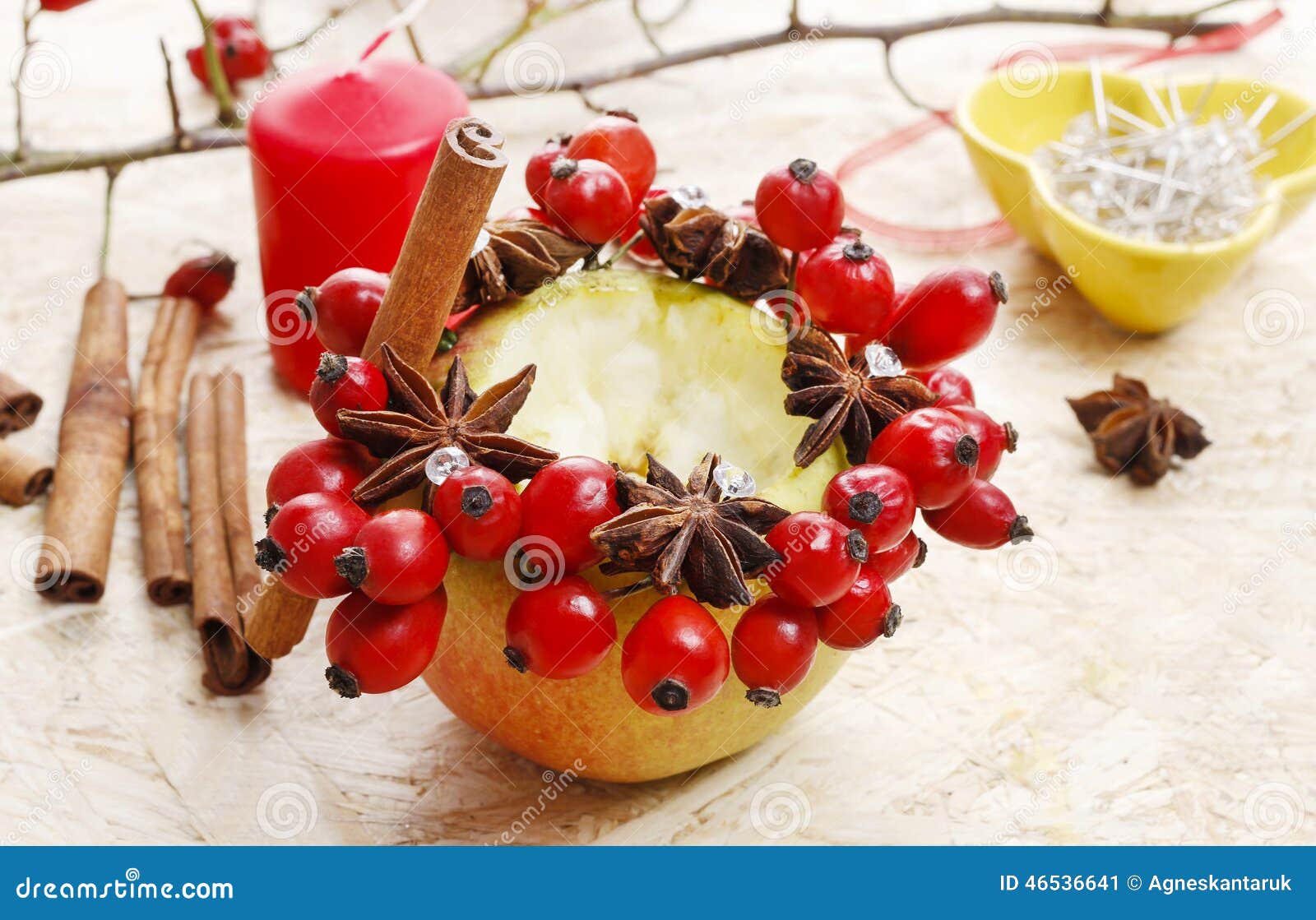 How To Make Apple Candle Holders for Christmas Stock Image Image of hand, berries 46536641