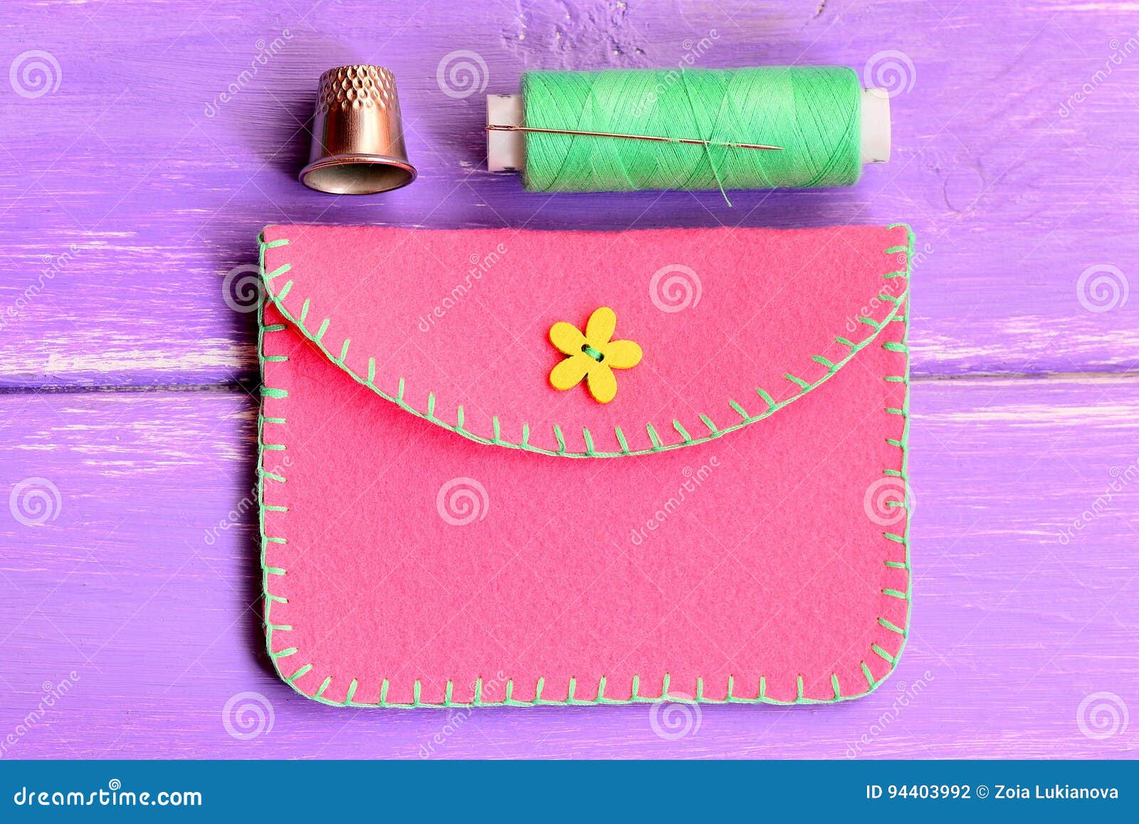 DIY Mini Makeup Pouch