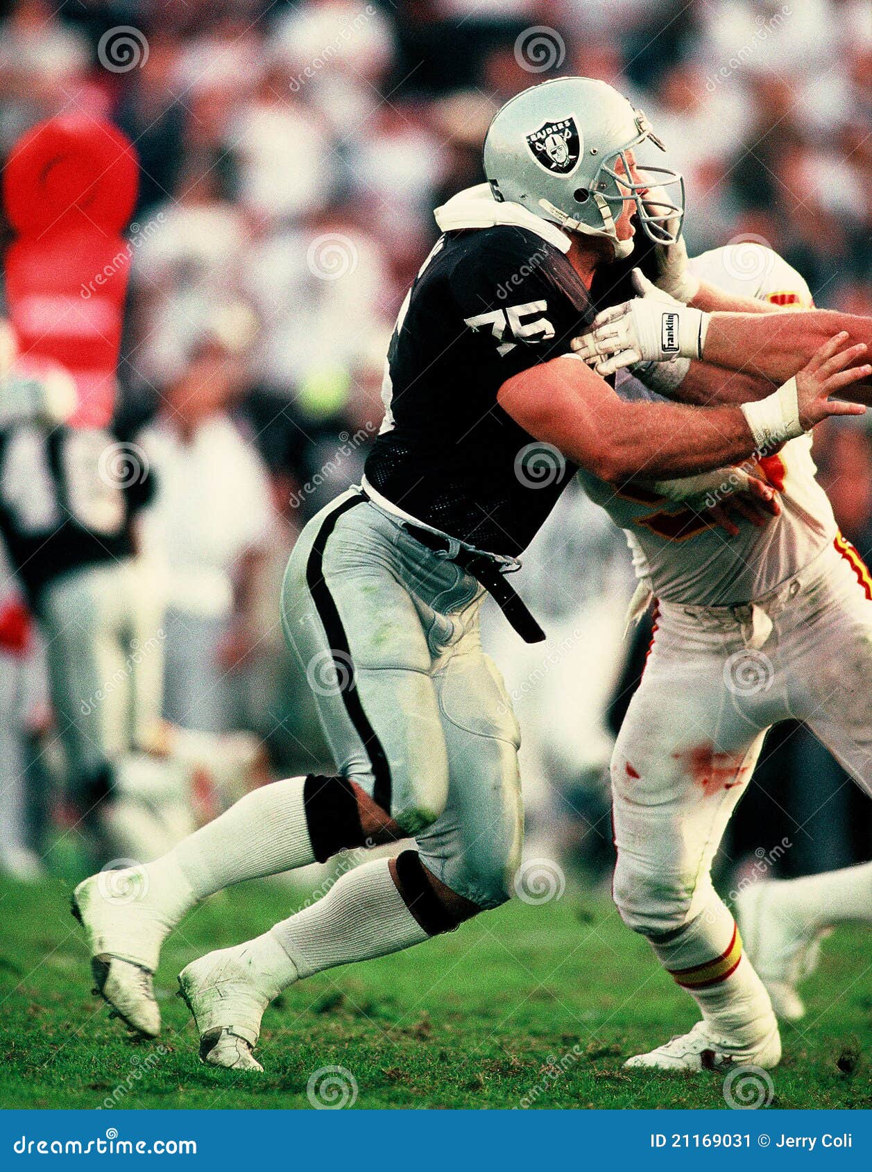 Howie Long editorial photo. Image of football, defensive 