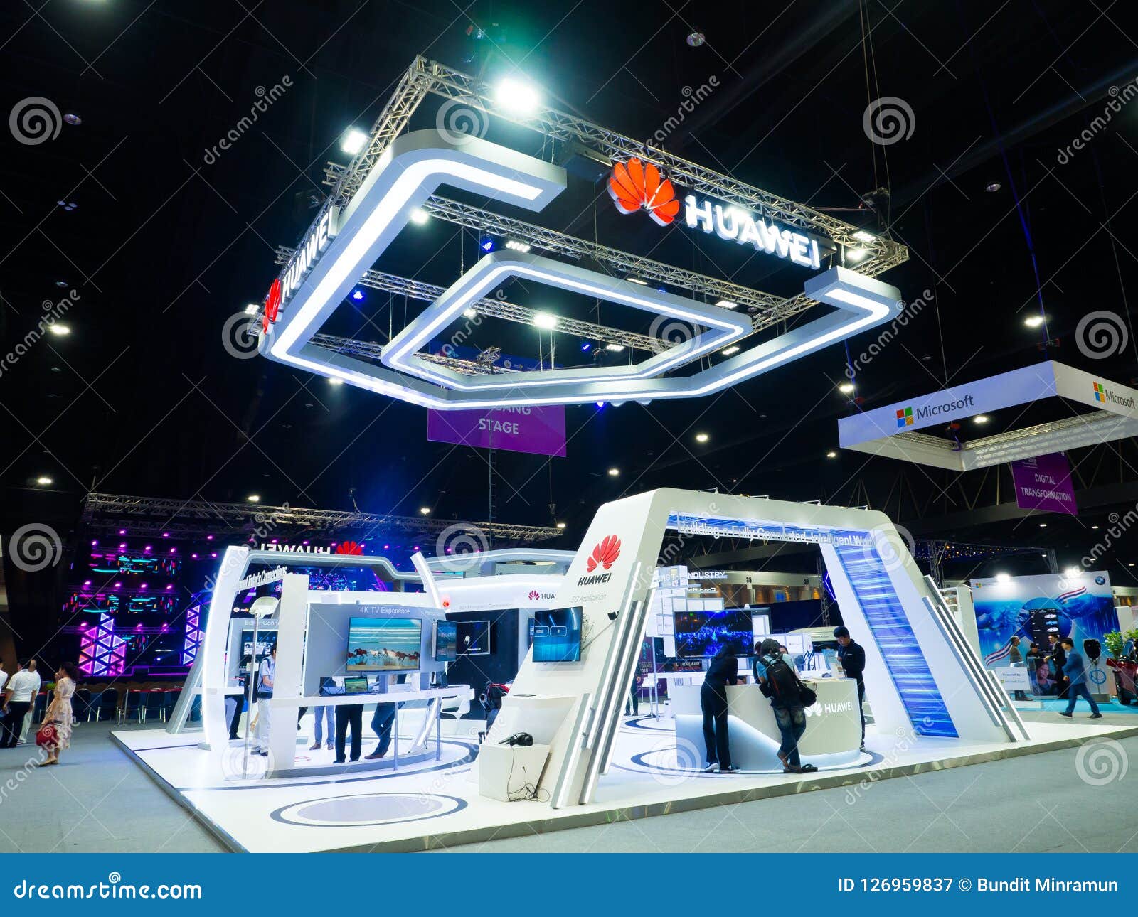https www dreamstime com huawei technologies co ltd chinese multinational networking telecommunications equipment company exhibition booth image126959837