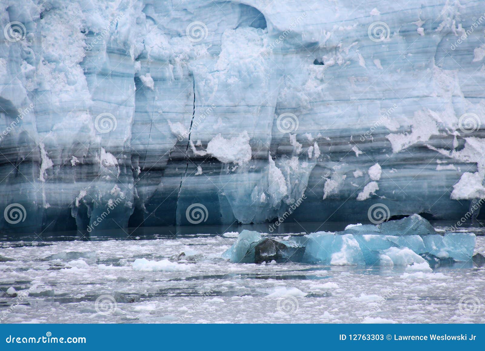 hubbard glacier ice - untold years of history