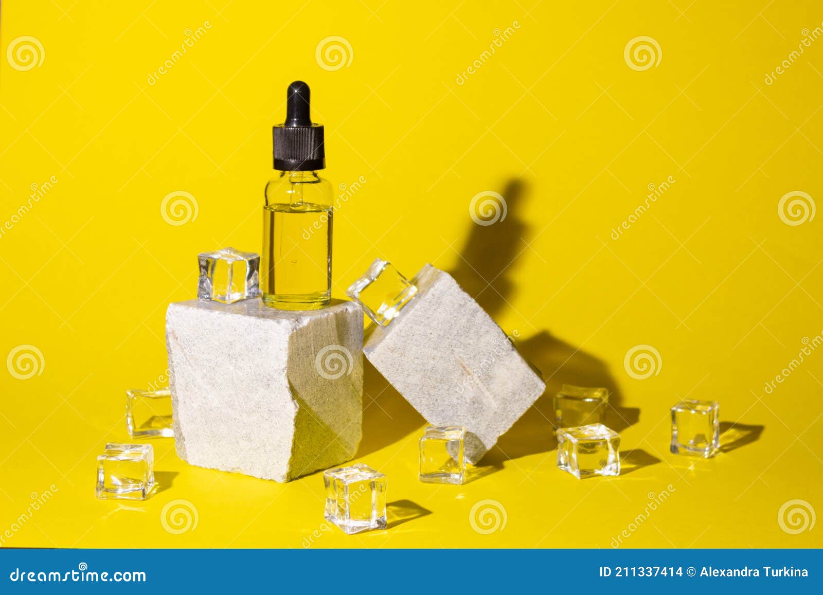 Huile Cosmétique Pour Cheveux Ou Visage Dans Une Bouteille En Verre Avec  Pipette. Soin Du Corps. Couleurs De Tendance Photo stock - Image du  conteneur, matériel: 211337414