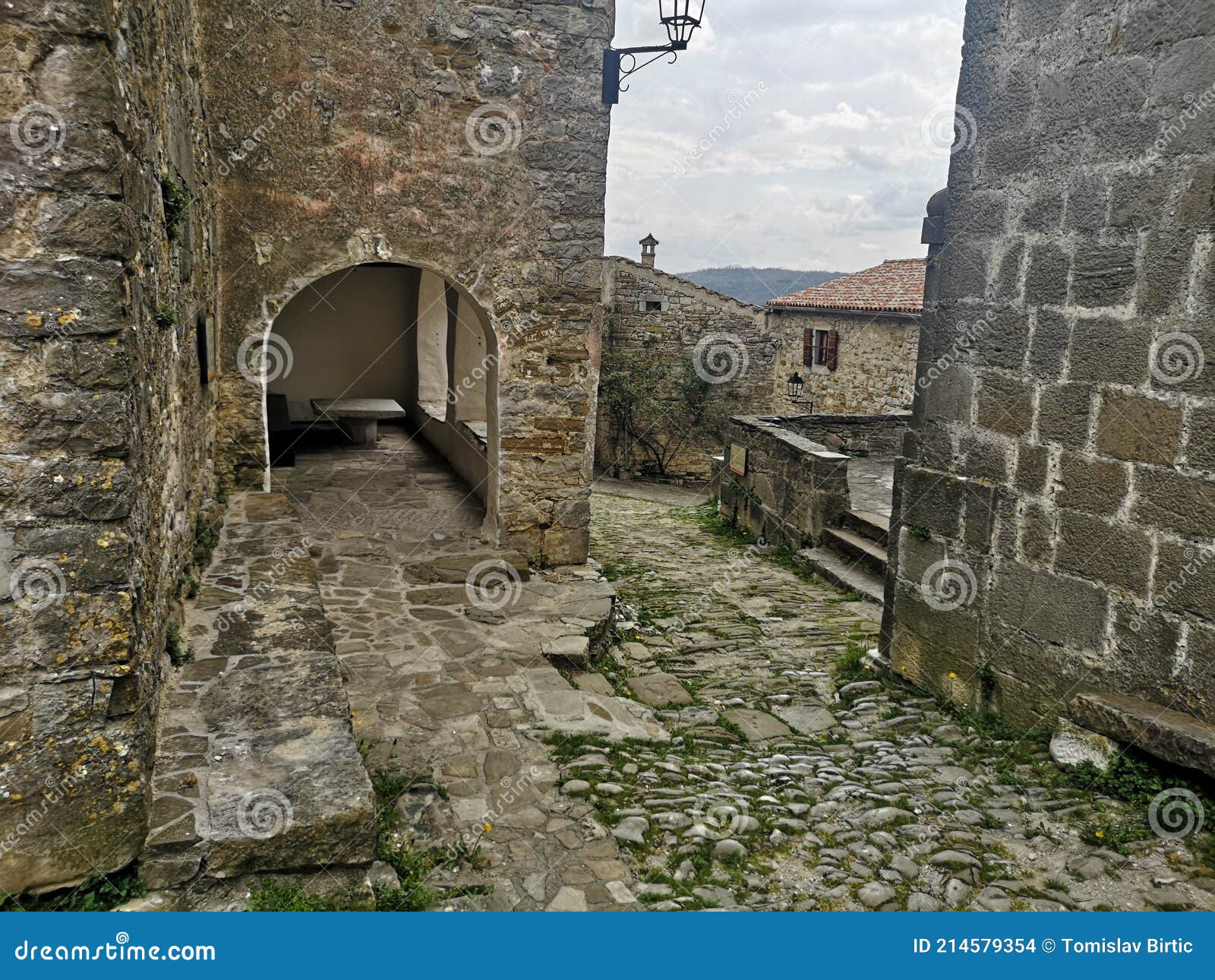 hum smallest town in the world / istria, croatia