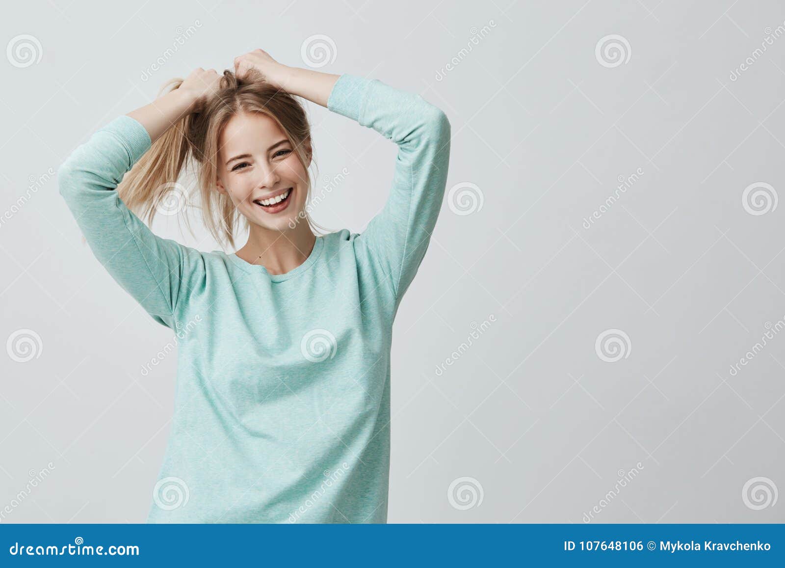 3,189 Beautiful Blonde Ponytail Stock Photos - Free & Royalty-Free Stock  Photos from Dreamstime