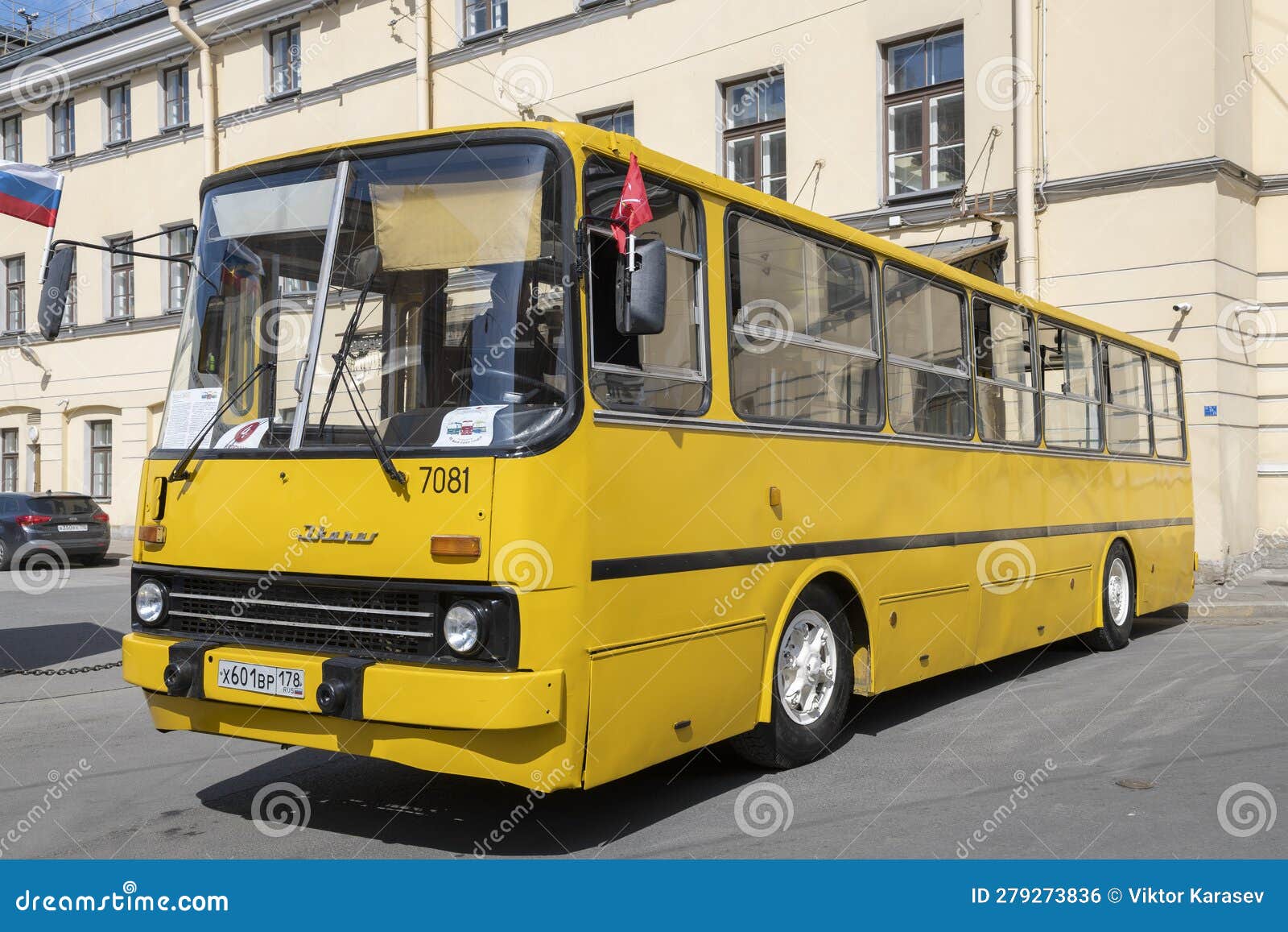 Ikarus 417 hi-res stock photography and images - Alamy