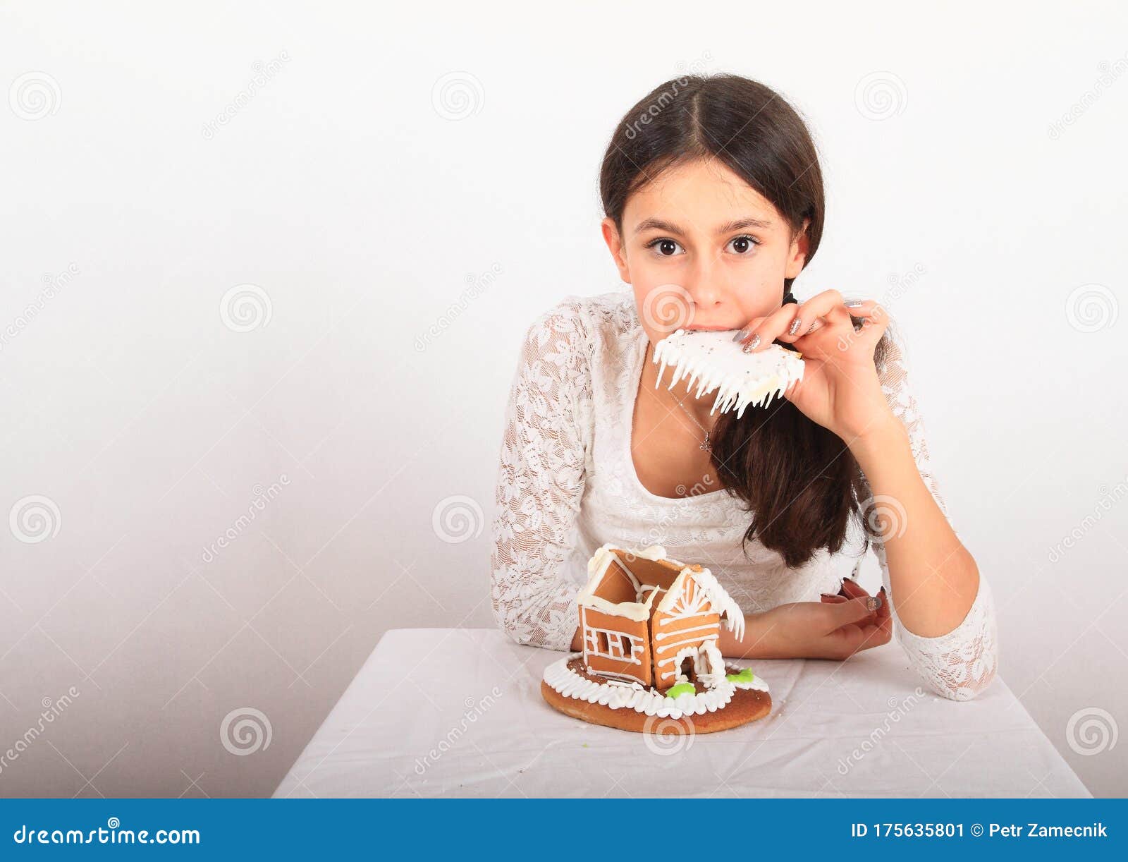 Teen Girl Eating Dreamstime