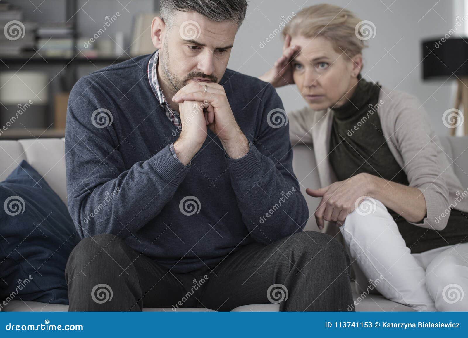 husband and wife in therapy