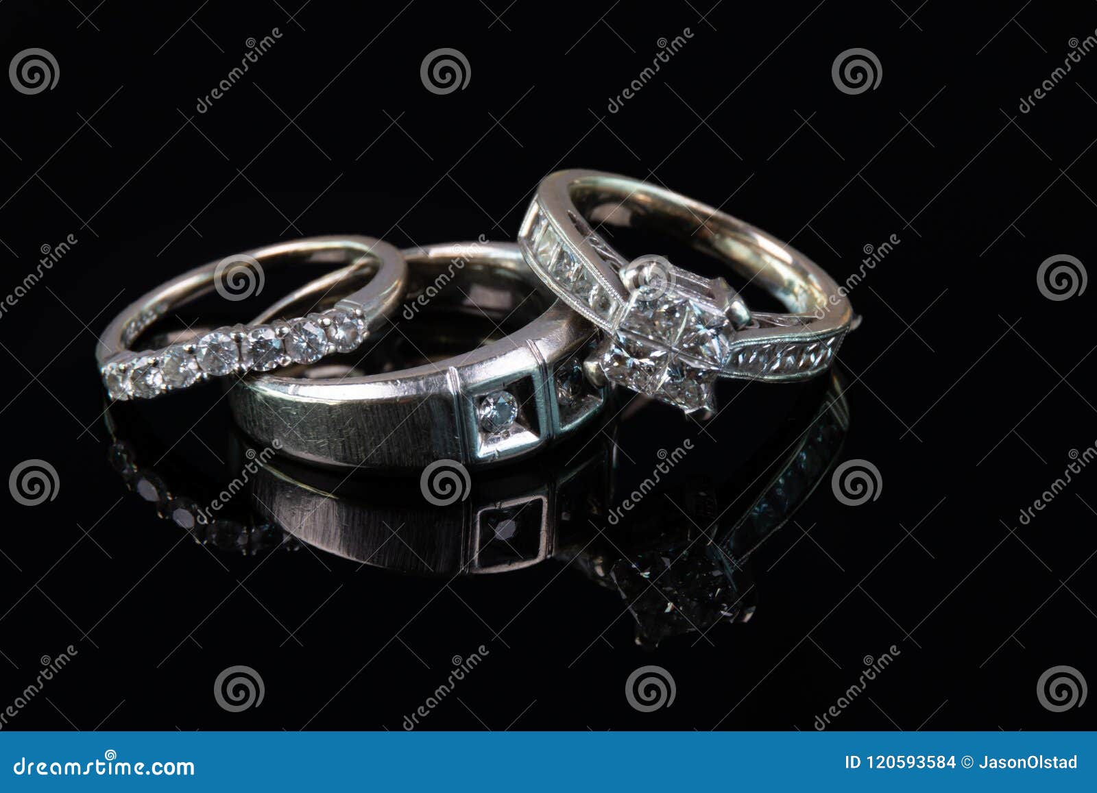 Skpblutn Rings for Women Girls Moonstones Diamond Encrusted Stylish  Engagement Ring Ring Gifts Valentine's Day Gift for Girlfriend Boyfriend Wife  Husband - Walmart.com