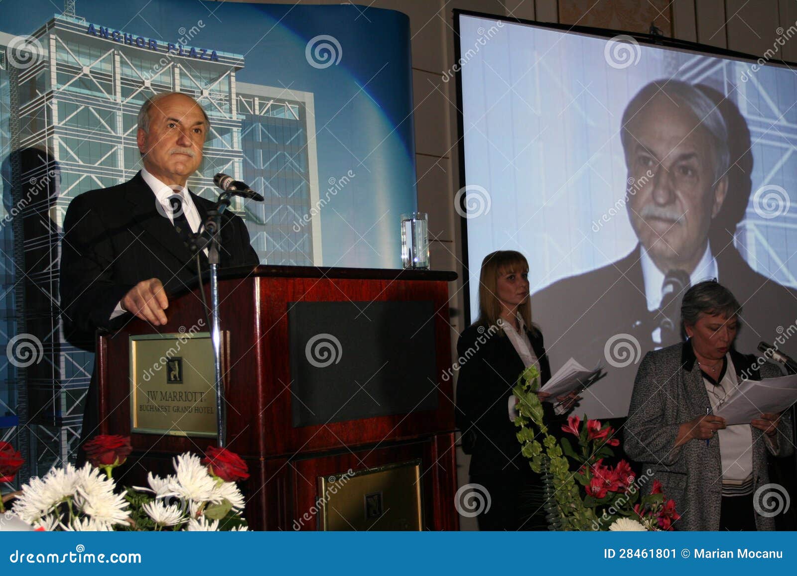 Husnu Ozyegin editorial photo. Image of billionaire, bank - 28461801