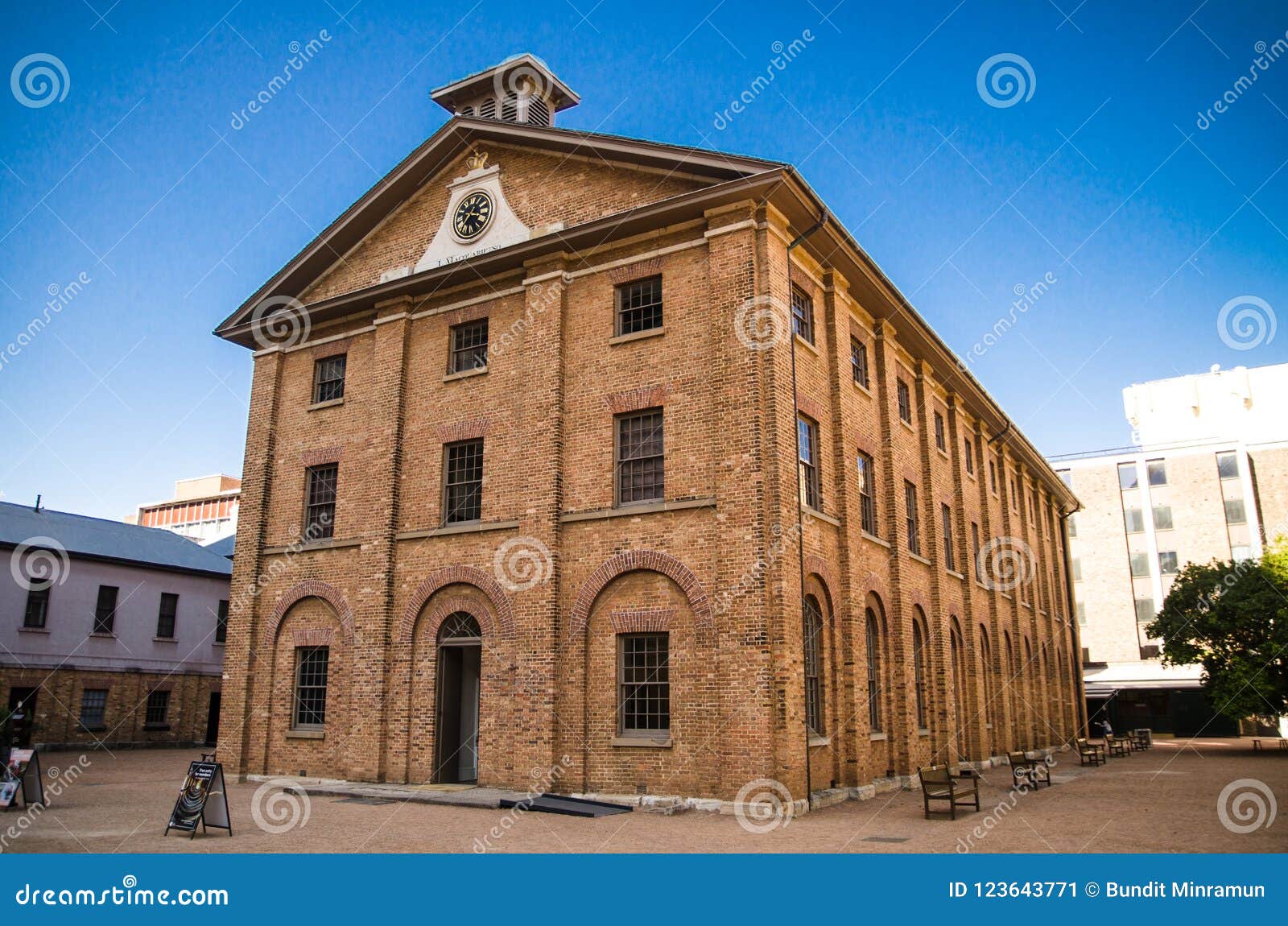 The Hyde Park Barracks Museum Is A Brick Building Designed By