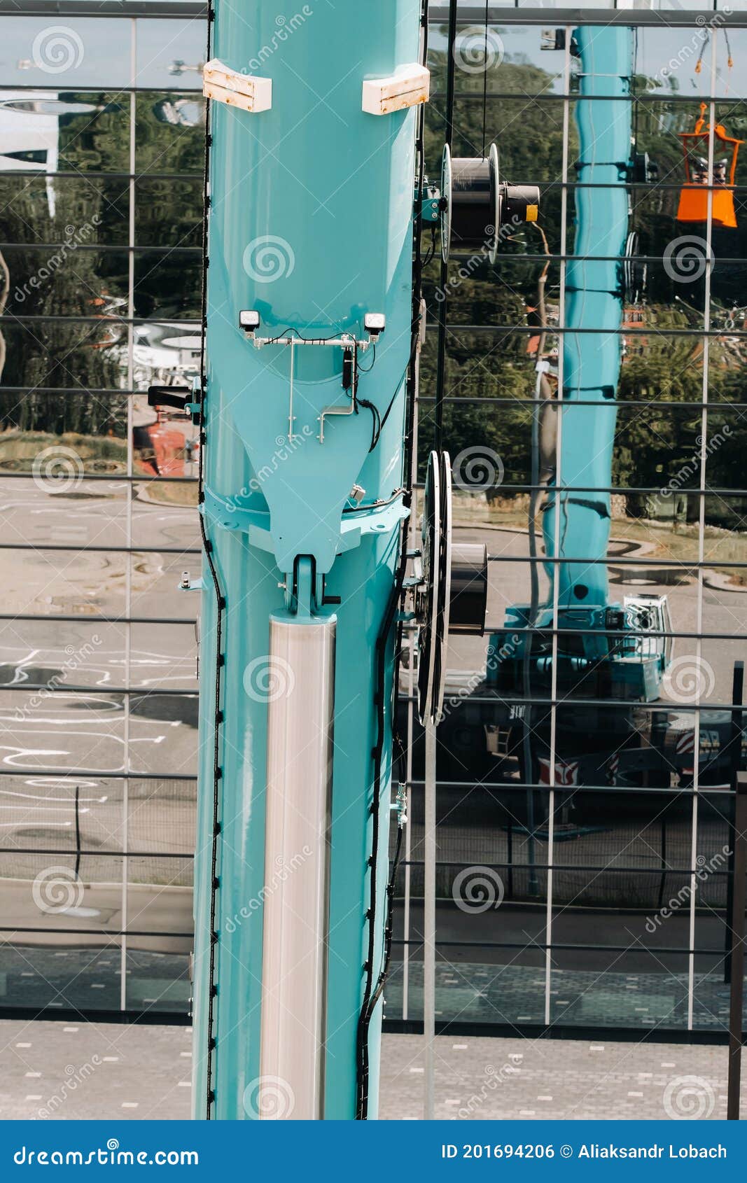 Hydraulic Cylinder of the Lifting System on a Car Crane.the Control