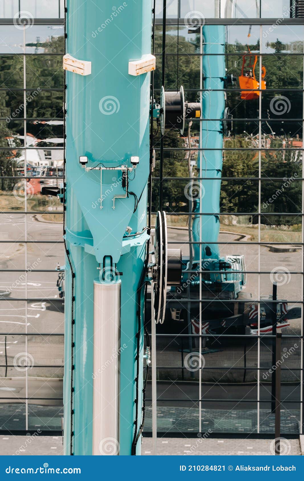 Hydraulic Cylinder of the Lifting System on a Car Crane.the Control