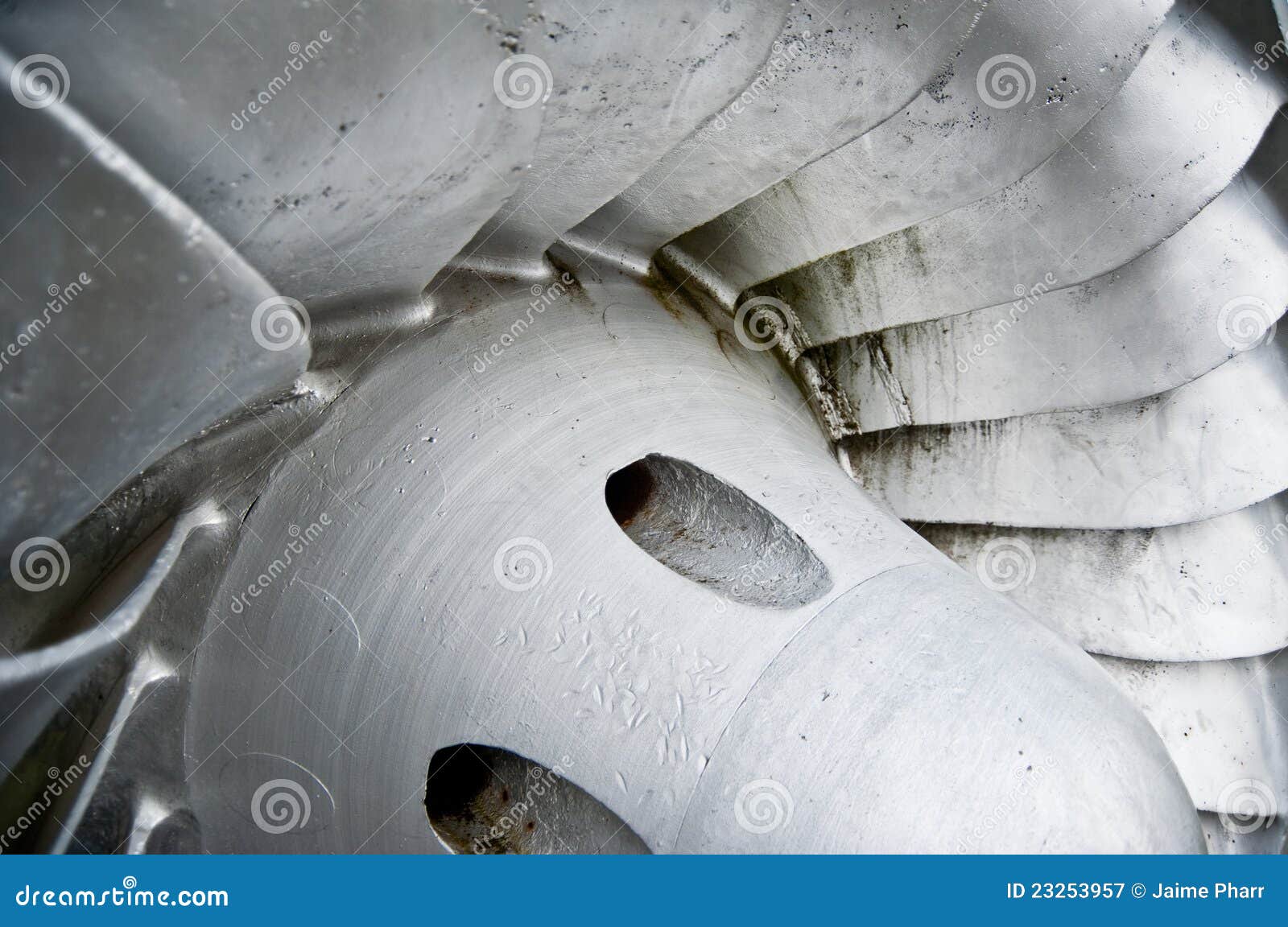 Hydroelectric engine blade stock image. Image of hydroelectric 23253957