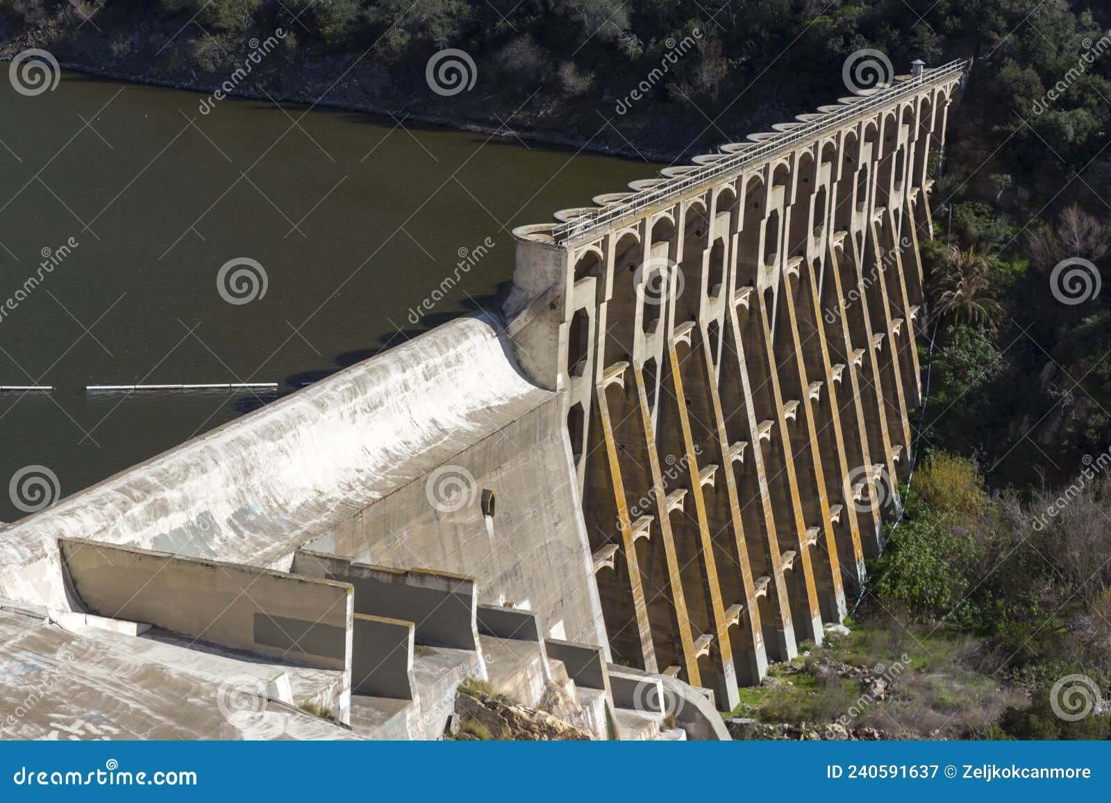 hydroelectric multiple arch concrete dam at lake hodges