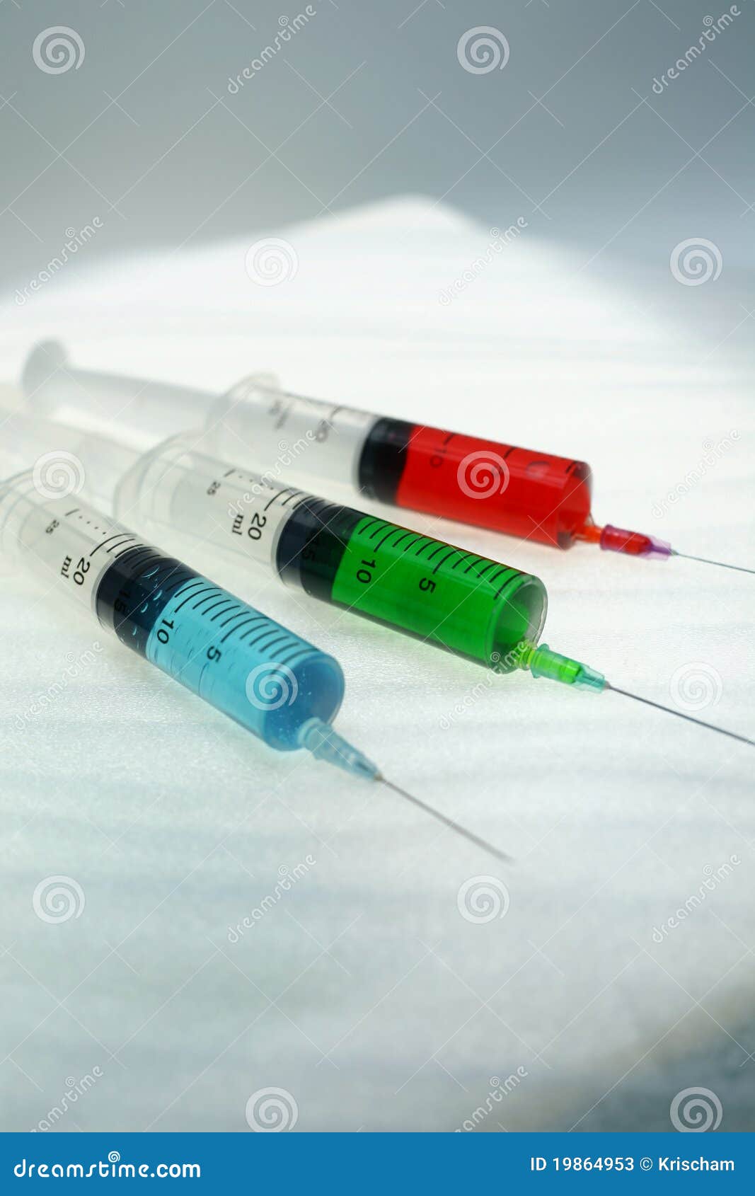 Hypodermic syringe stock image. Image of illness, organic 19864953