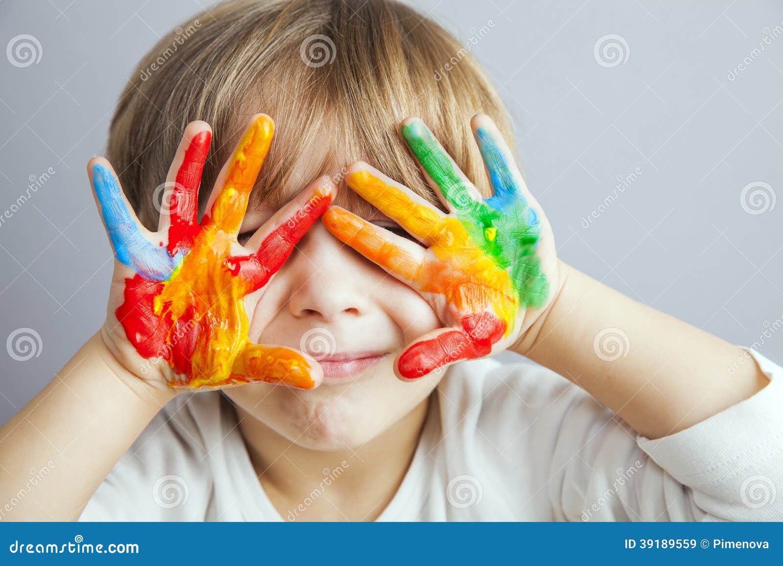 Hände Gemalt in Den Bunten Farben Stockbild - Bild von zicklein