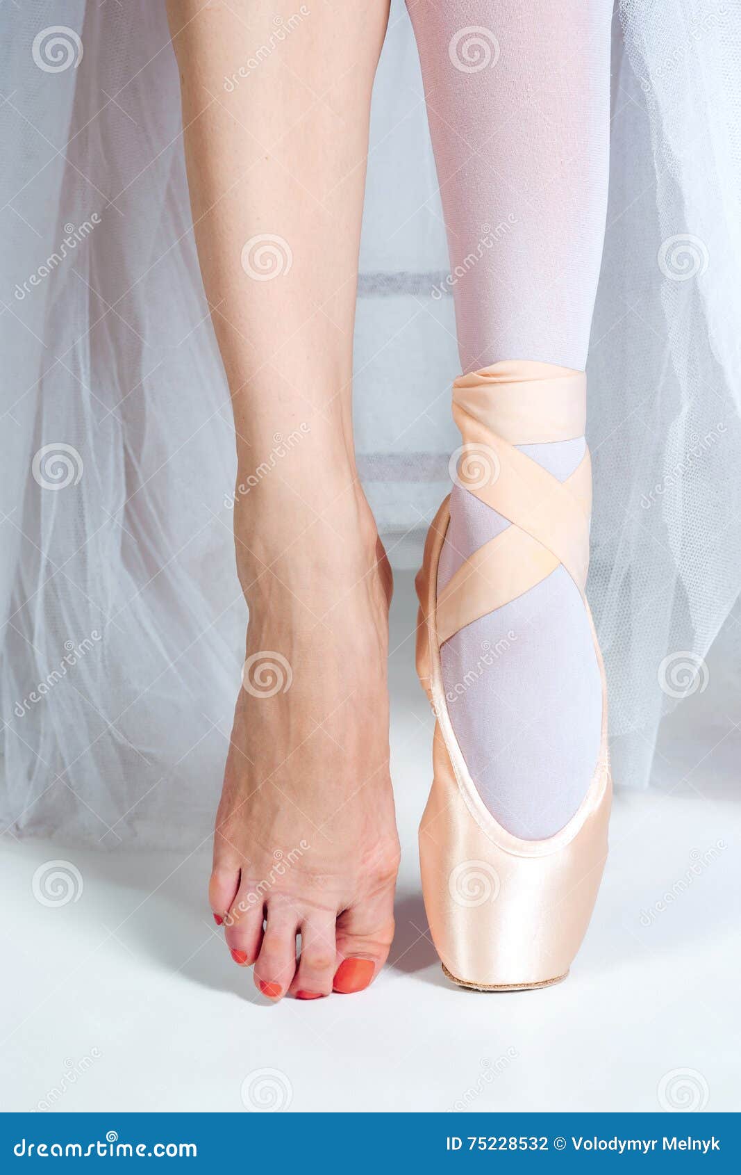 piedi delle ballerine