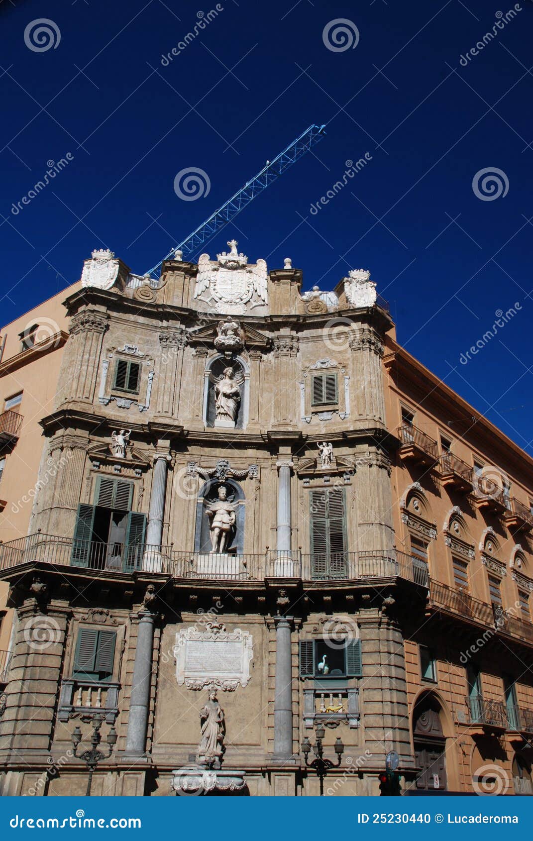 i quattro canti, baroque square in palermo, sicily