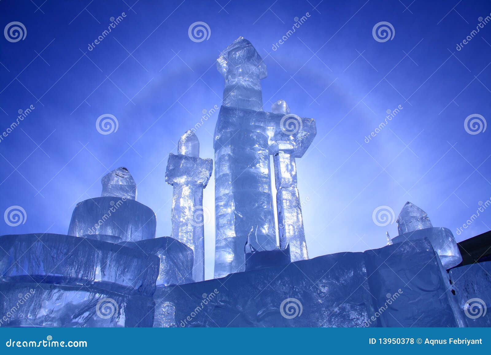 Ice Castle 3d Illustration Stock Photo - Download Image Now - Castle, Ice,  Ice Sculpture - iStock