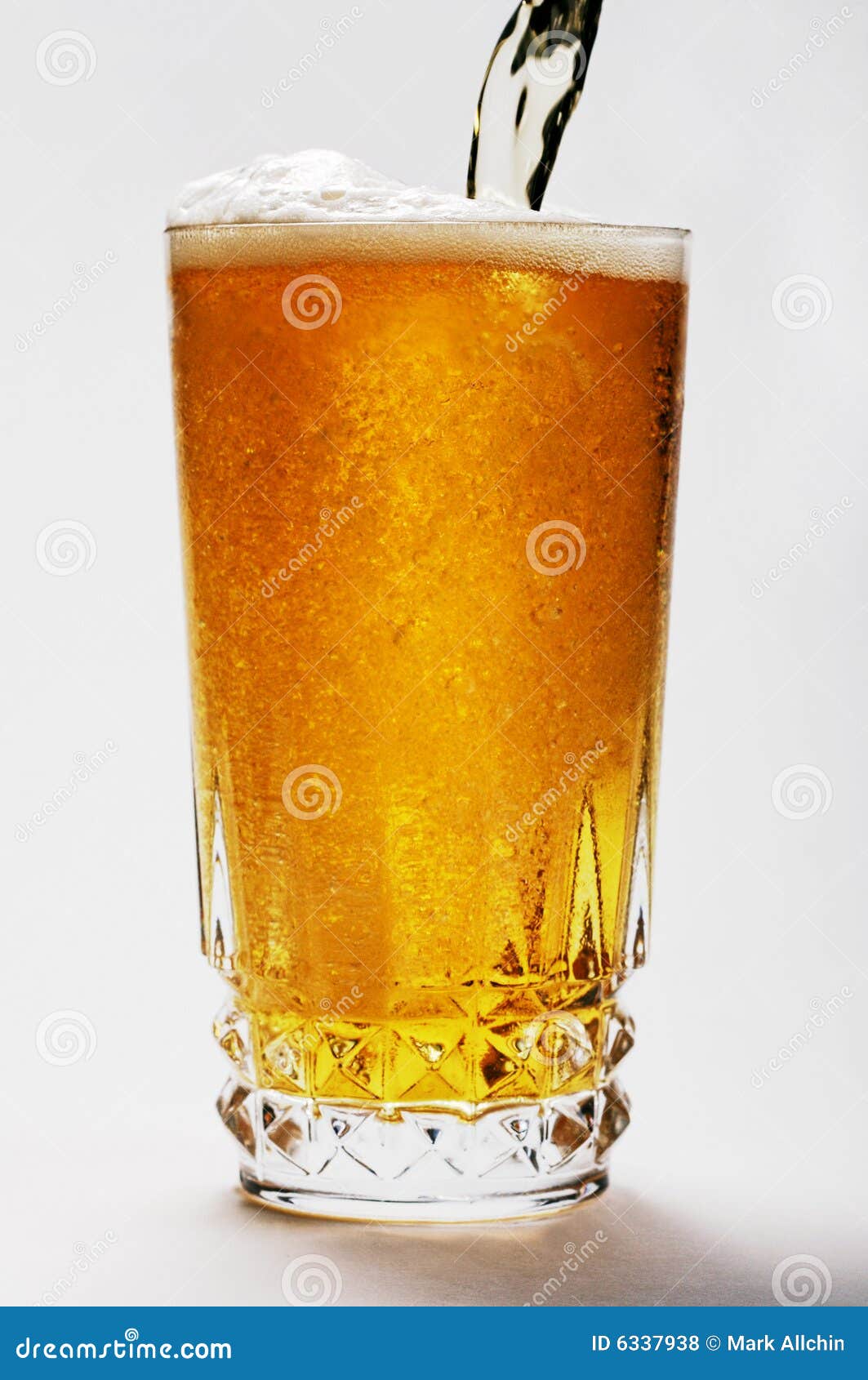 Ice Cool Beer Poured In To Crystal Glass Picture. Image 6337938