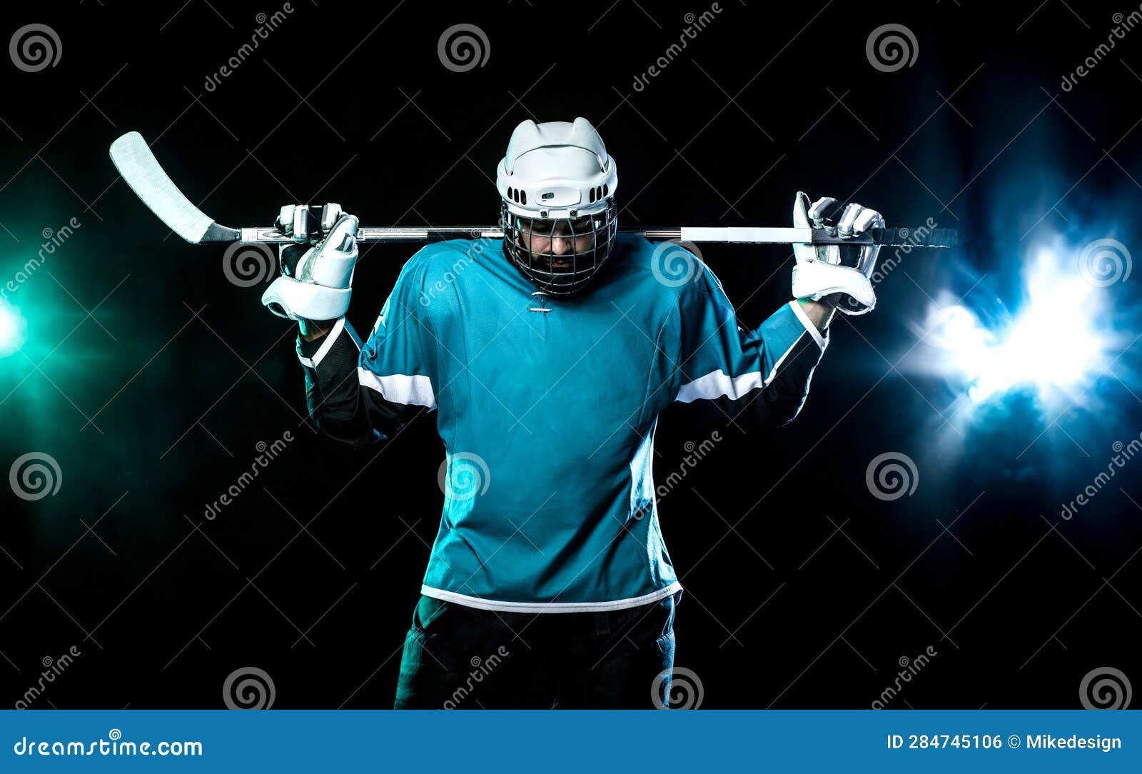 3d Hockey Players Are Shown In Action In Front Of Smoke Background, Coolest  Sports Pictures Background Image And Wallpaper for Free Download