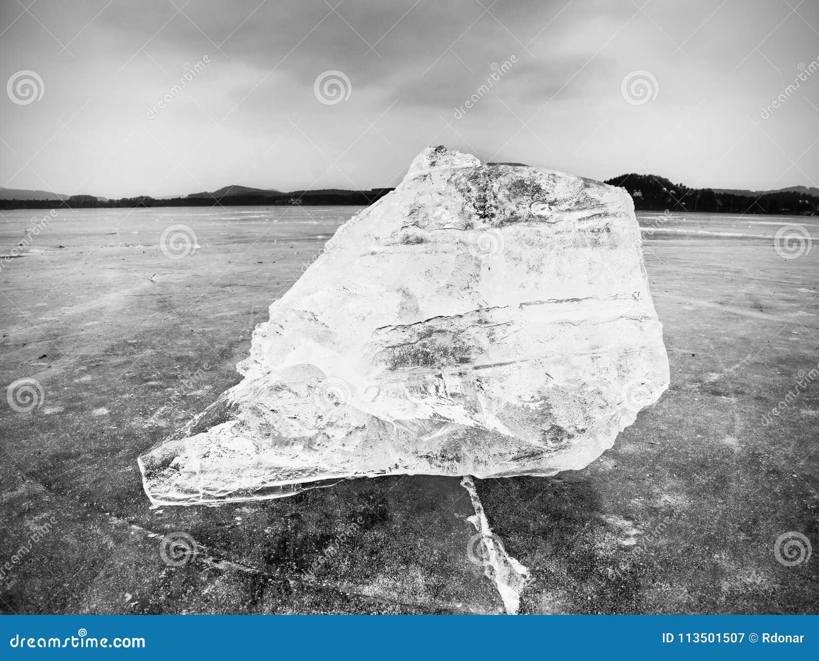 Ice With Reflection On Lake. Crushed Ice Floe On Reflective Natural ...