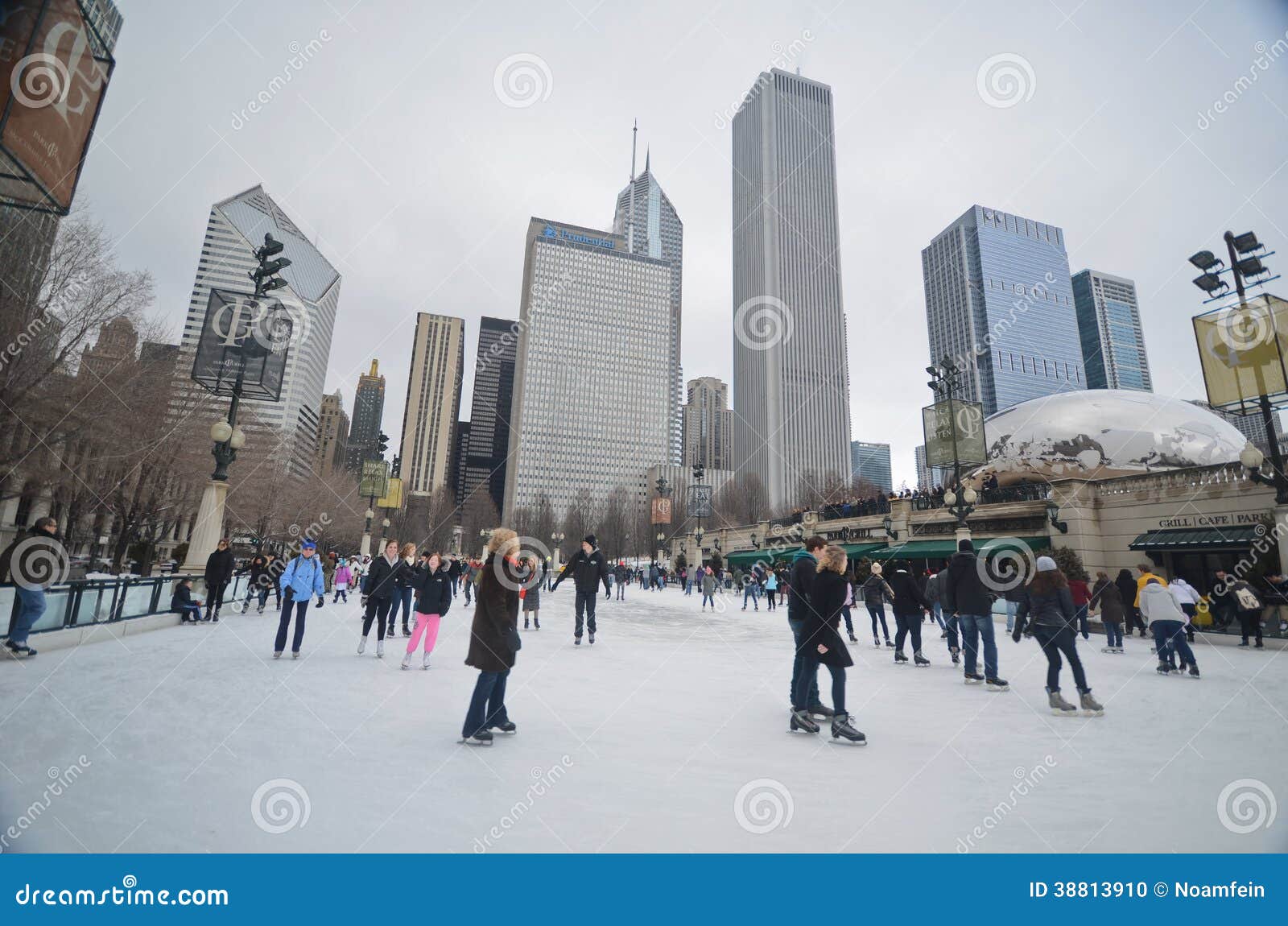 Ice Skating in Downtown Chicago Editorial Image Image of reflective