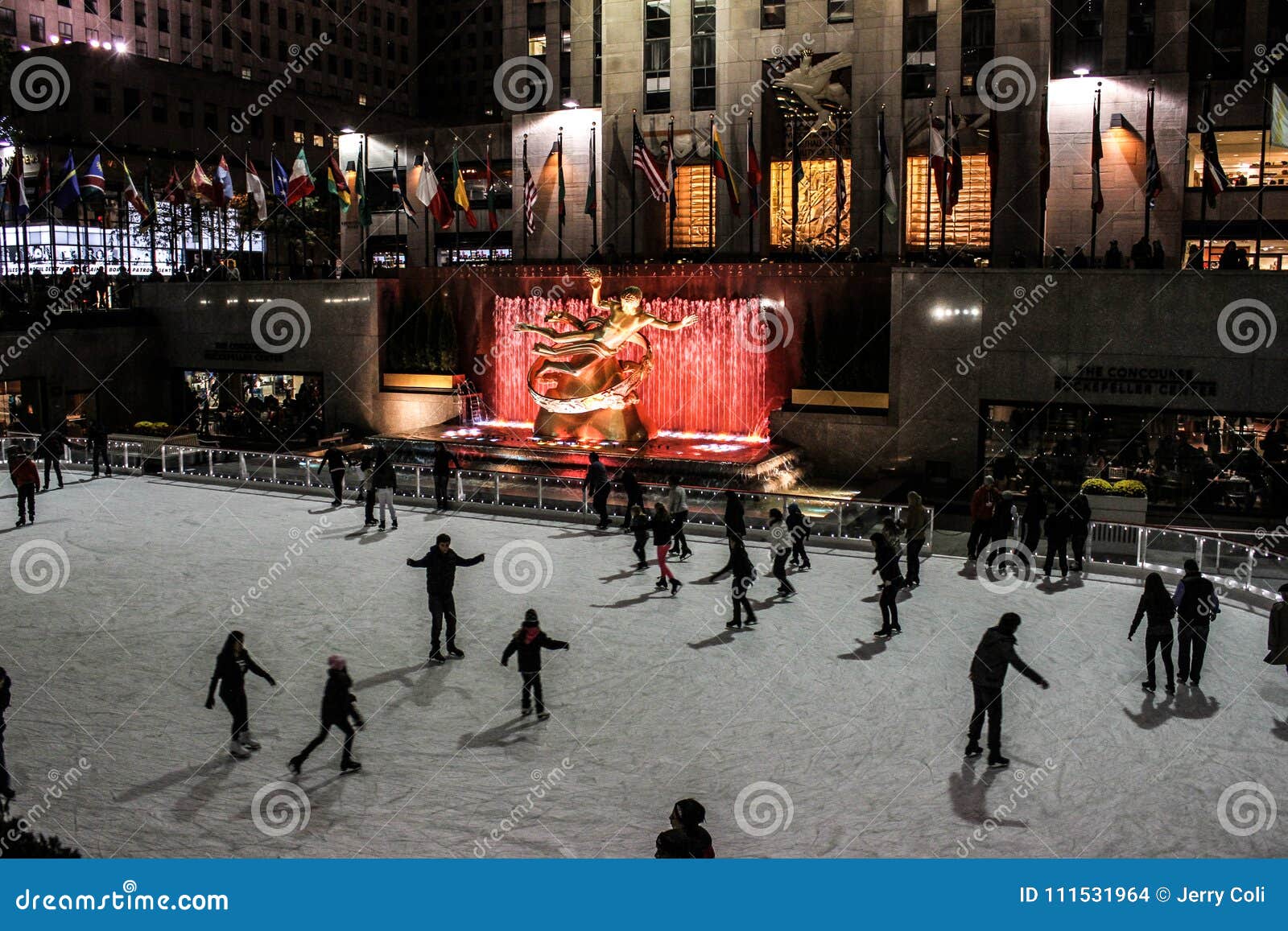 Ice Skating Rockefeller Center Nyc Season S Change As Skaters Out Ice Rockefeller Center Manhattan Nyc 111531964 