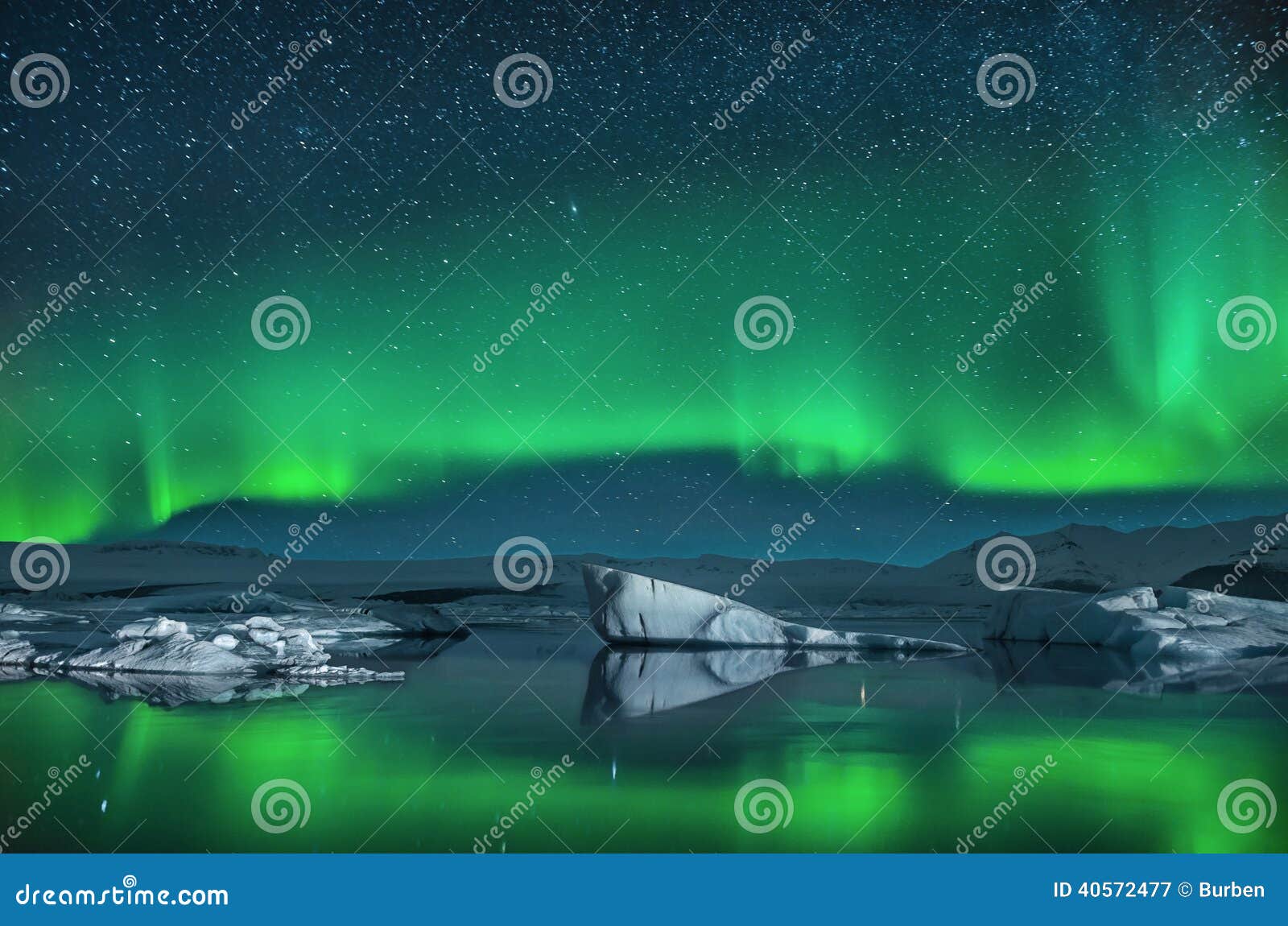 icebergs under the northern lights