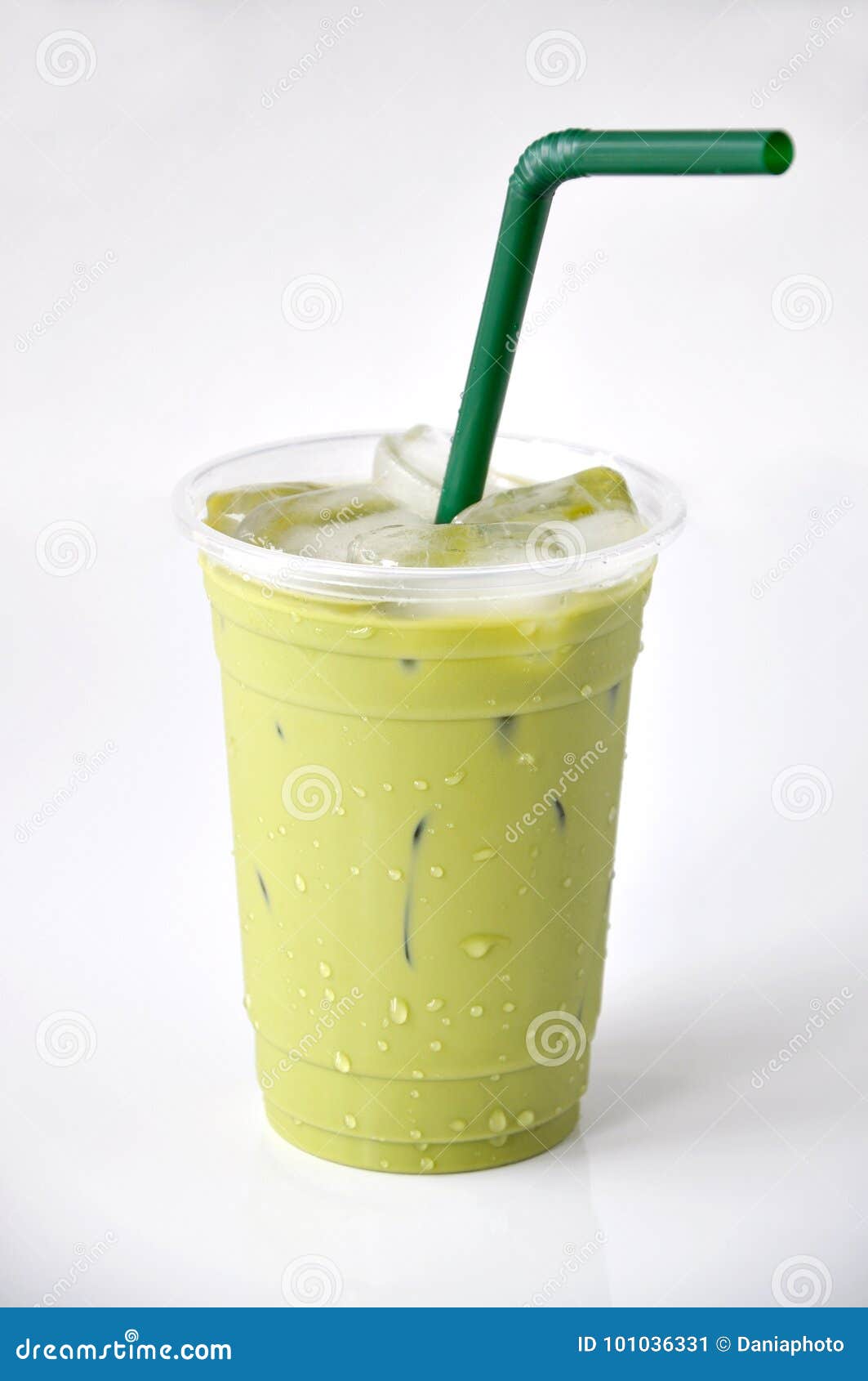 https://thumbs.dreamstime.com/z/iced-green-tea-cup-green-straw-white-background-iced-green-tea-cup-green-straw-101036331.jpg