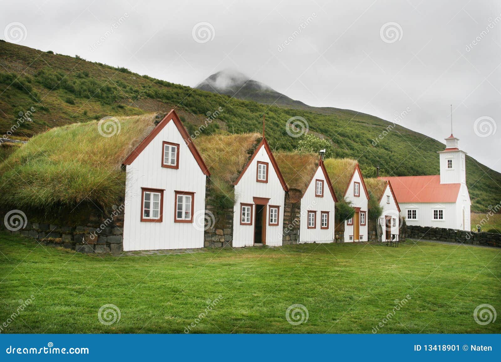 Icelandic houses stock image. Image of iceland, building 13418901