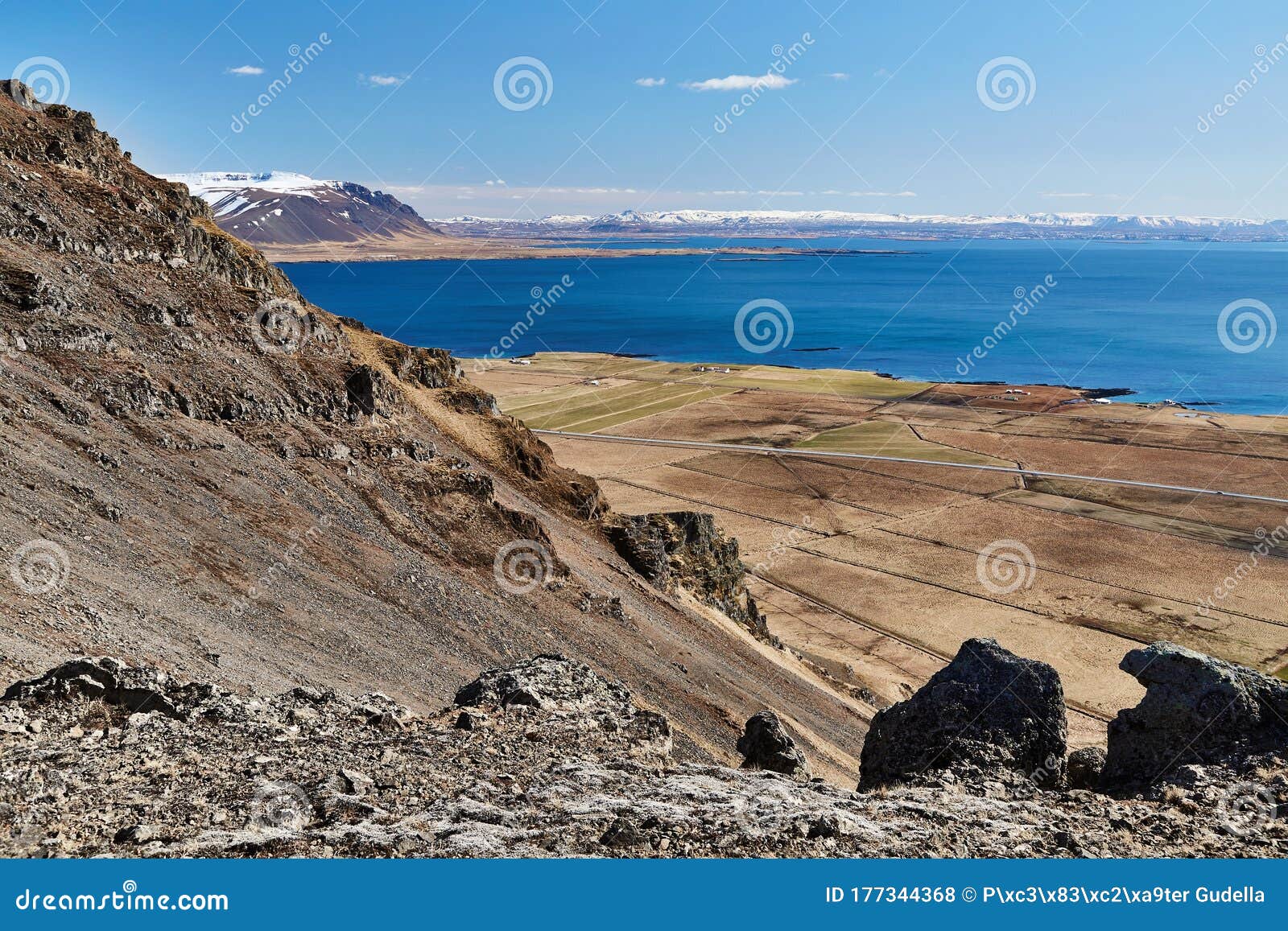 Icelandic scenic landscape stock photo. Image of northern - 177344368