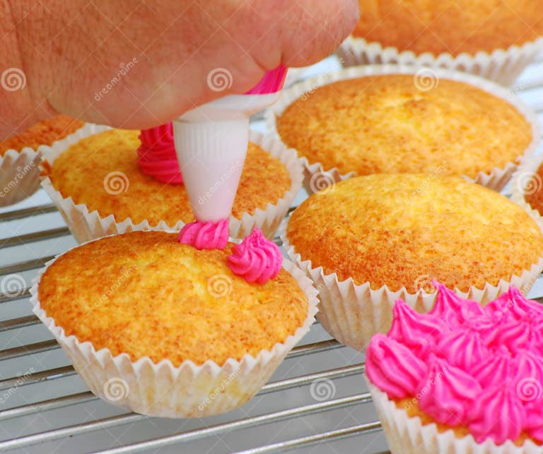 Icing cakes stock image. Image of swirls, pretty, tasty 5342789