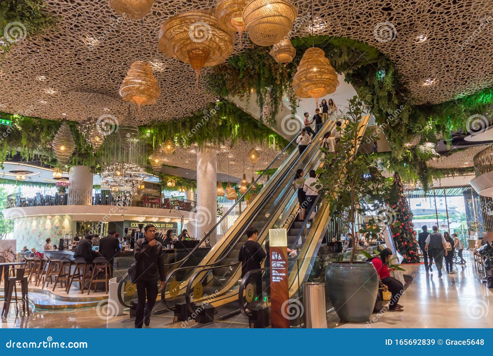 Iconsiam Shopping Mall Offers High-end Brands, an Indoor Floating Market,  Exhibition Space, and Beautiful Riverside Location Editorial Stock Image -  Image of decoration, design: 165692839