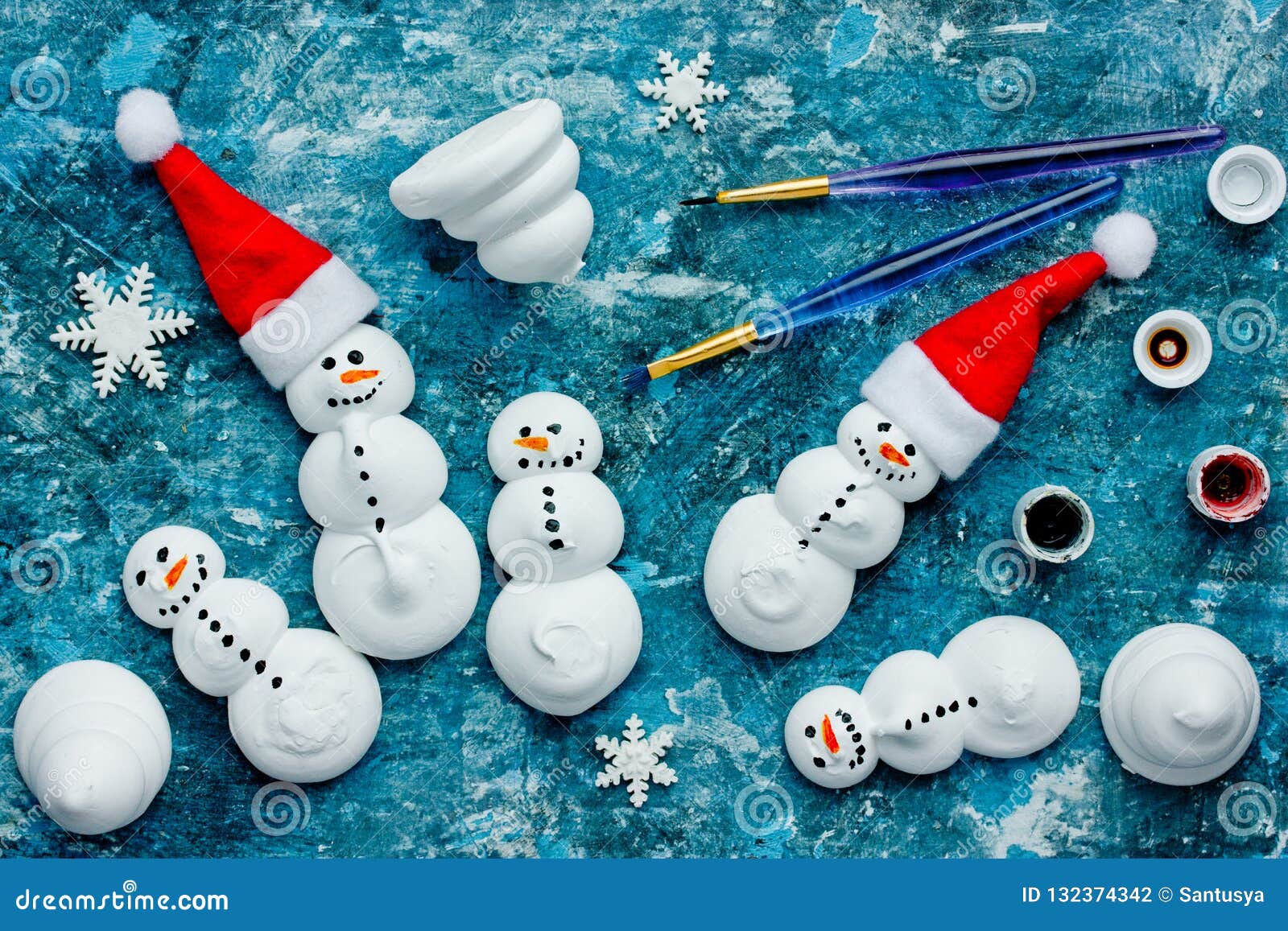 Idee Drole D Art De Nourriture De Bonhomme De Neige De Meringue Pour Des Enfants Photo Stock Image Du Gosse Neige Idee Drole D Art De Nourriture De Bonhomme De Neige De Meringue Pour Des Enfants Photo Stock Image Du Gosse Neige