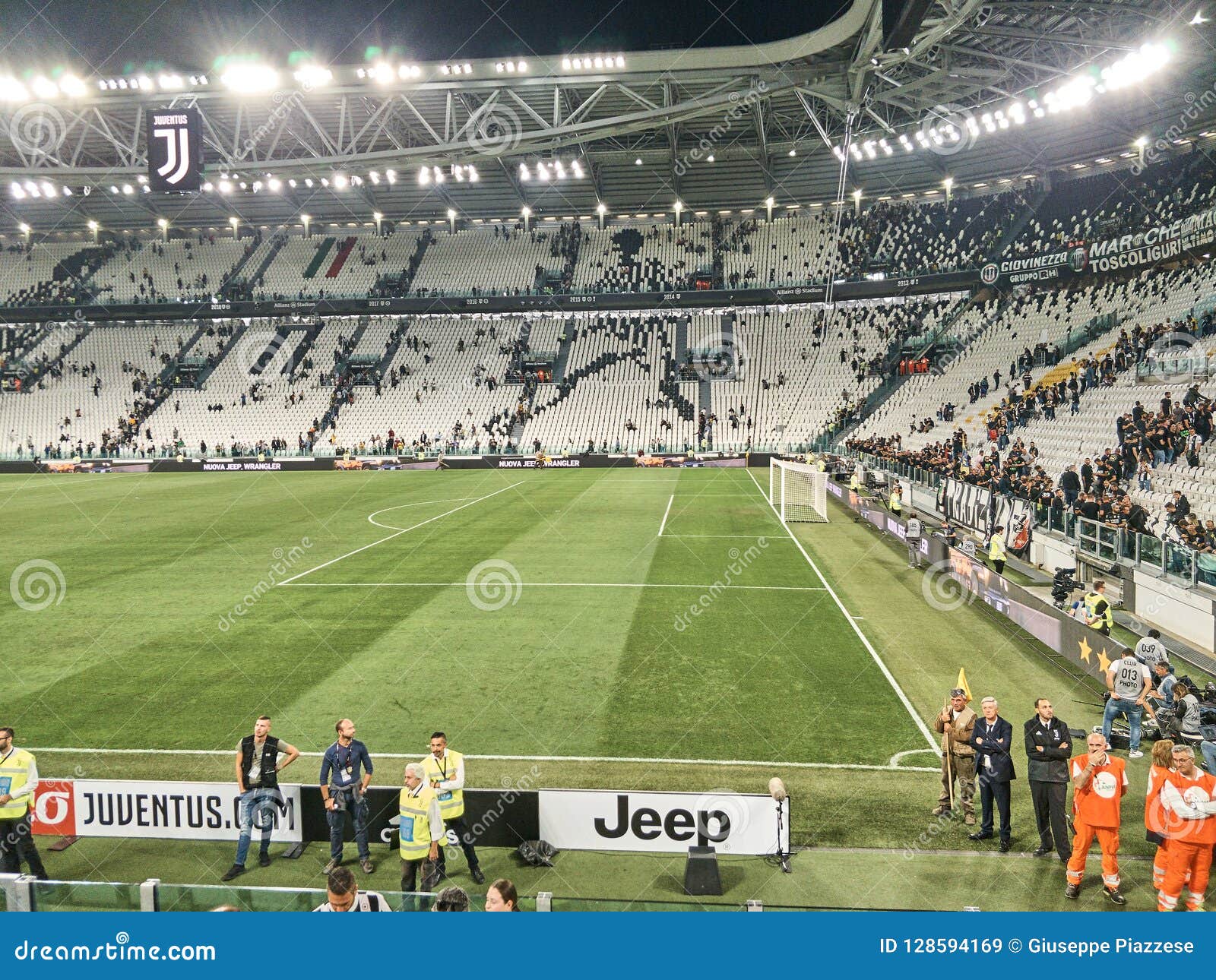 Casa - - Juventus -  