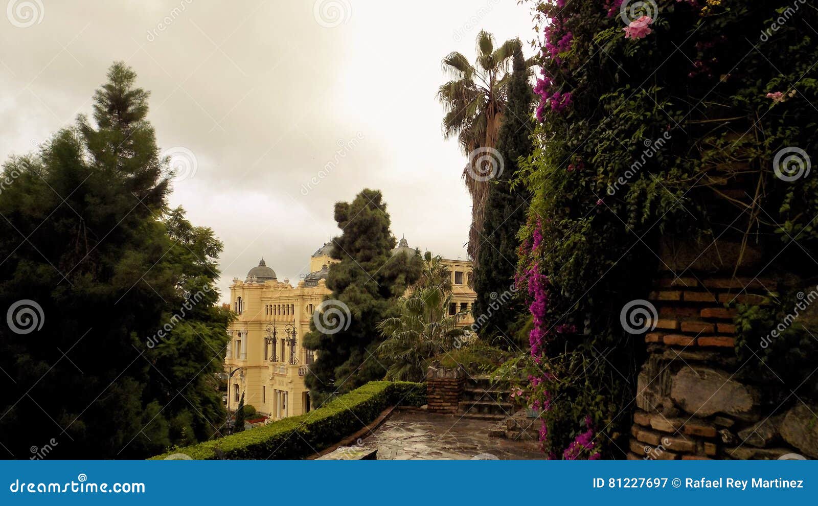 igardens of puerta oscura-park of malaga-