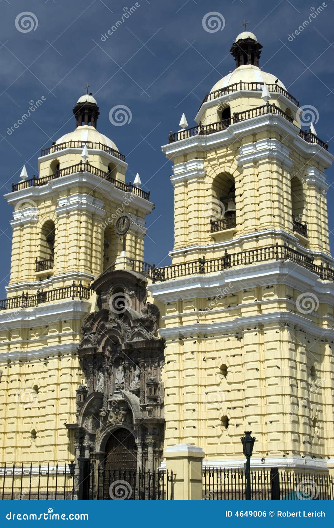 iglesia church of san francisco detail lima peru