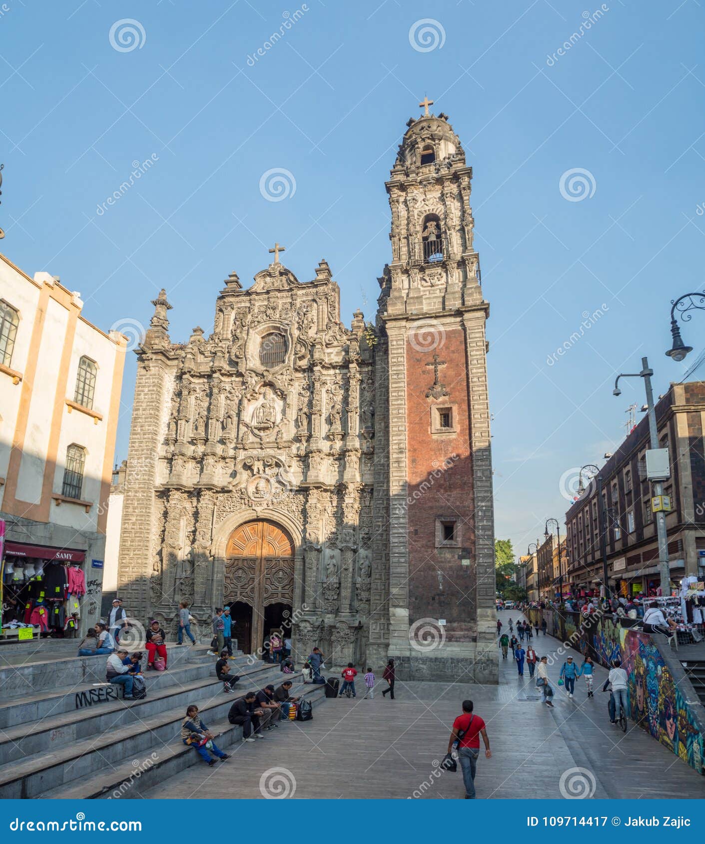 Iglesia De La Trinidad Santa, Zocalo De Centro Histórico Fotografía editorial - Imagen de cuadrado, guadalupe: 109714417 Iglesia De La Trinidad Santa, Zocalo De Centro Histórico Fotografía editorial - Imagen de cuadrado, guadalupe: 109714417