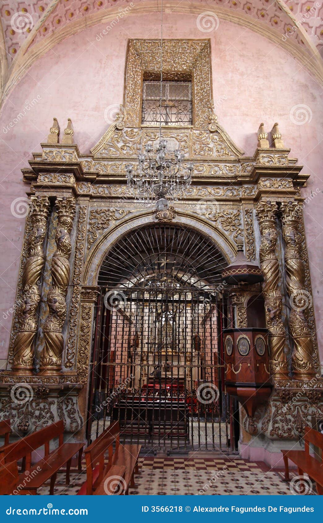 Iglesia De San Felipe Neri San Miguel Allende Stock Photo - Image of  allende, pulpit: 3566218