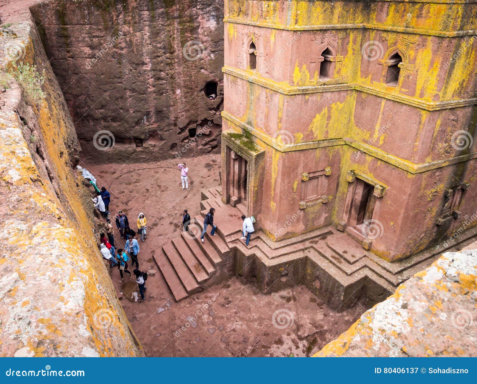 Iglesia De San Jorge, Lalibela, Etiopía Fotografía editorial - Imagen de  gente, visitante: 80406137