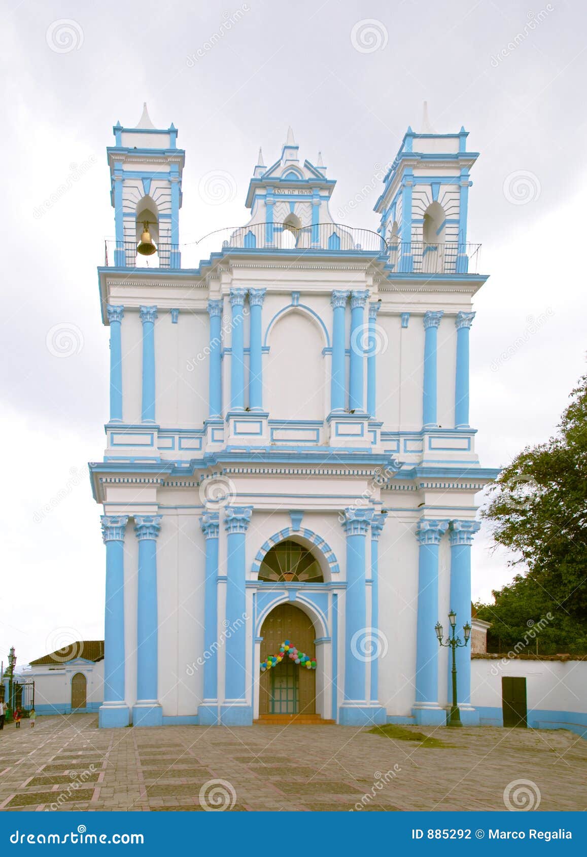 Iglesia De Santa Lucía En San Cristobal De Las Casas Foto de archivo -  Imagen de catedral, colorido: 885292
