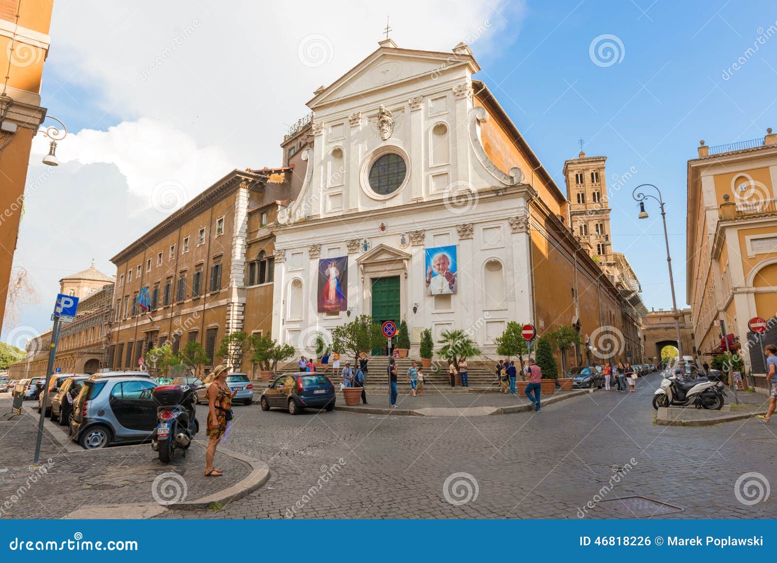 Iglesia Del Espíritu Santo En Roma, Italia Foto editorial - Imagen de cruz,  santo: 46818226
