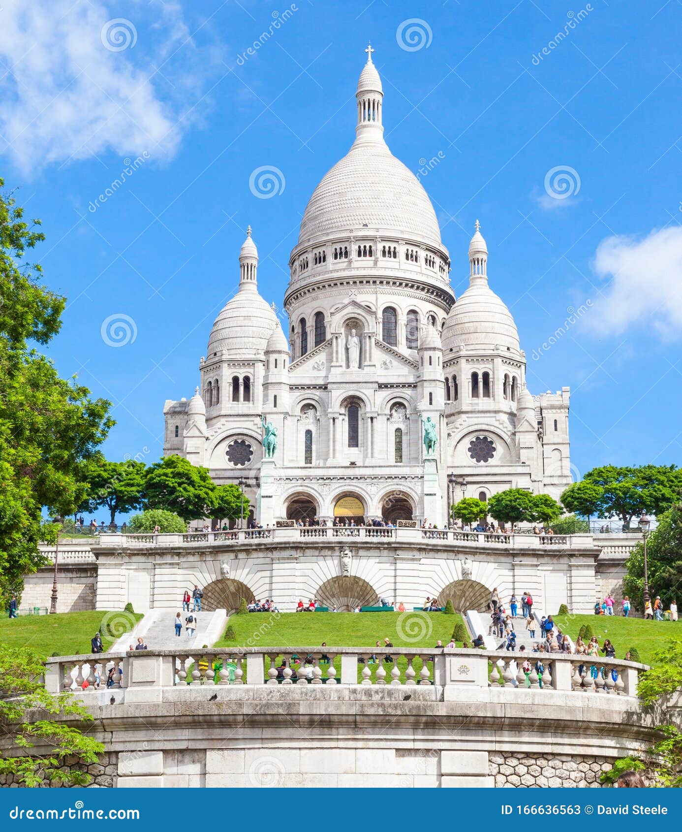 Iglesia Del Sagrado Corazón En París Foto de archivo editorial - Imagen de junio, icono: 166636563 Iglesia Del Sagrado Corazón En París Foto de archivo editorial - Imagen de junio, icono: 166636563