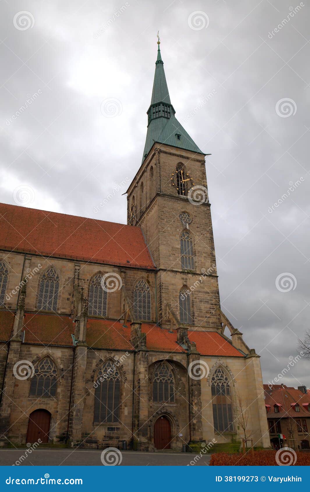 Iglesia Del St. Andreas. Hildesheim Imagen de archivo Imagen de